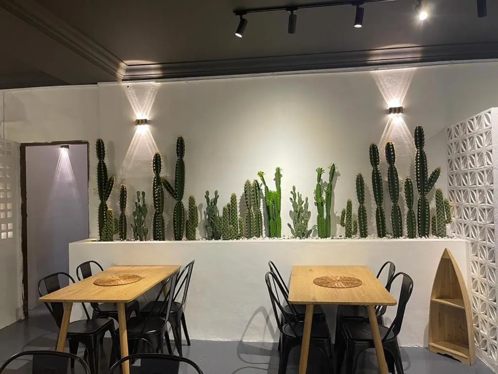 Restaurant/places to eat in TAMIM SUITE GROUP HOTEL Dungun