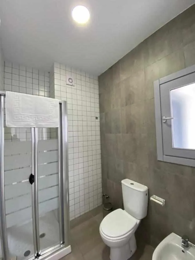 Shower in Apartamentos Casa Macías