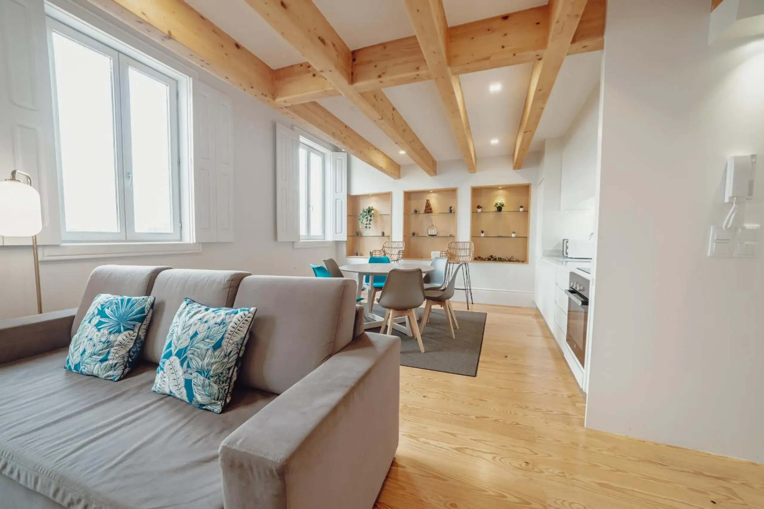 Downtown Clerigos Duplex With River View by Vacationy Downtown Clerigos Duplex With River View by Vacationy