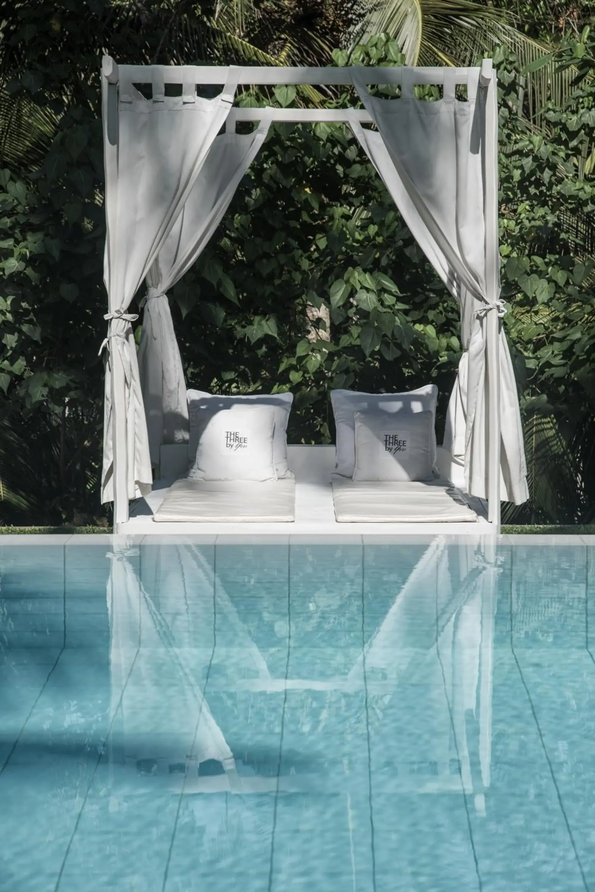 Day in W15 Escape Day in W15 Escape