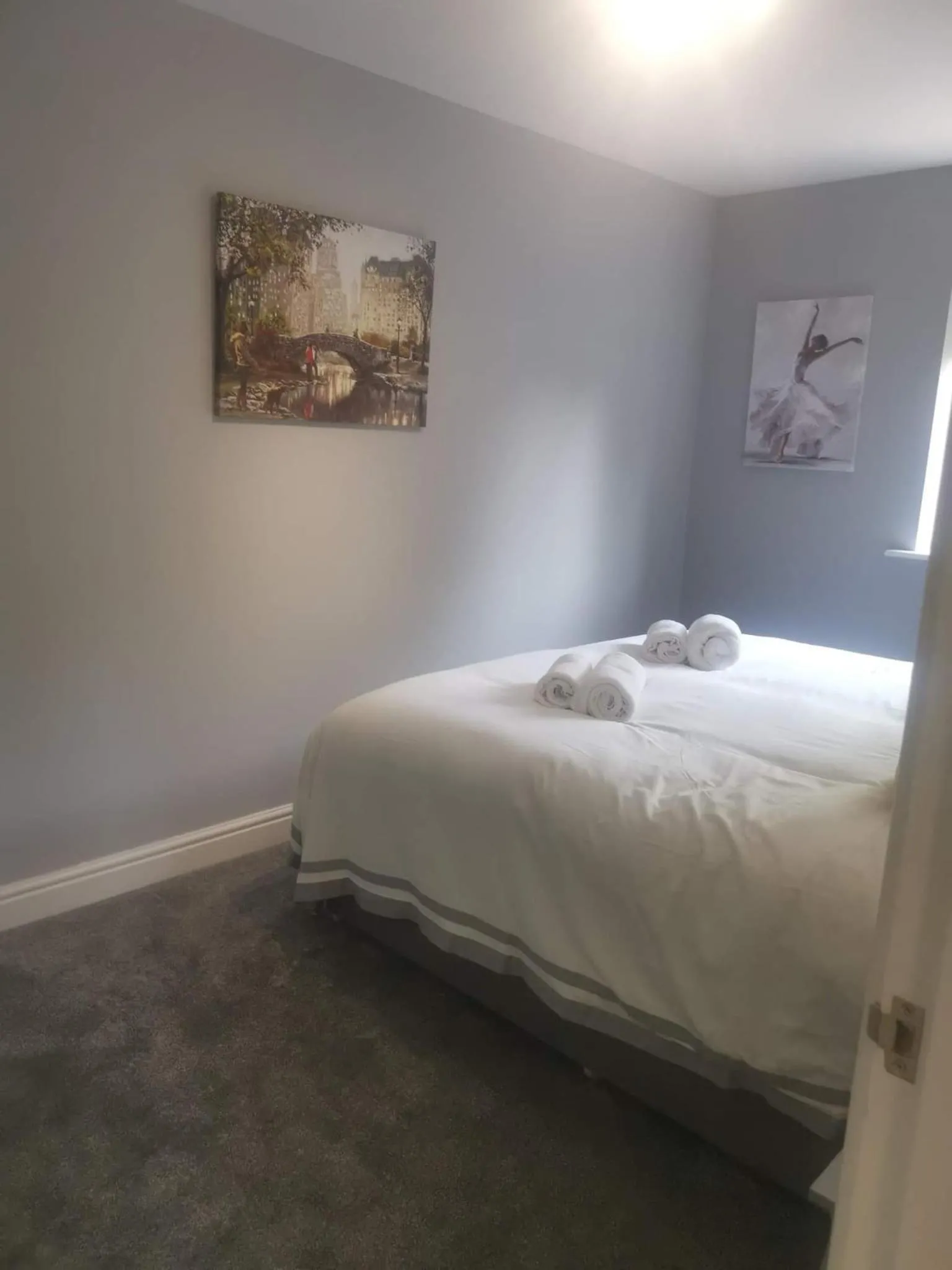 Bed in Green Street Retreat
