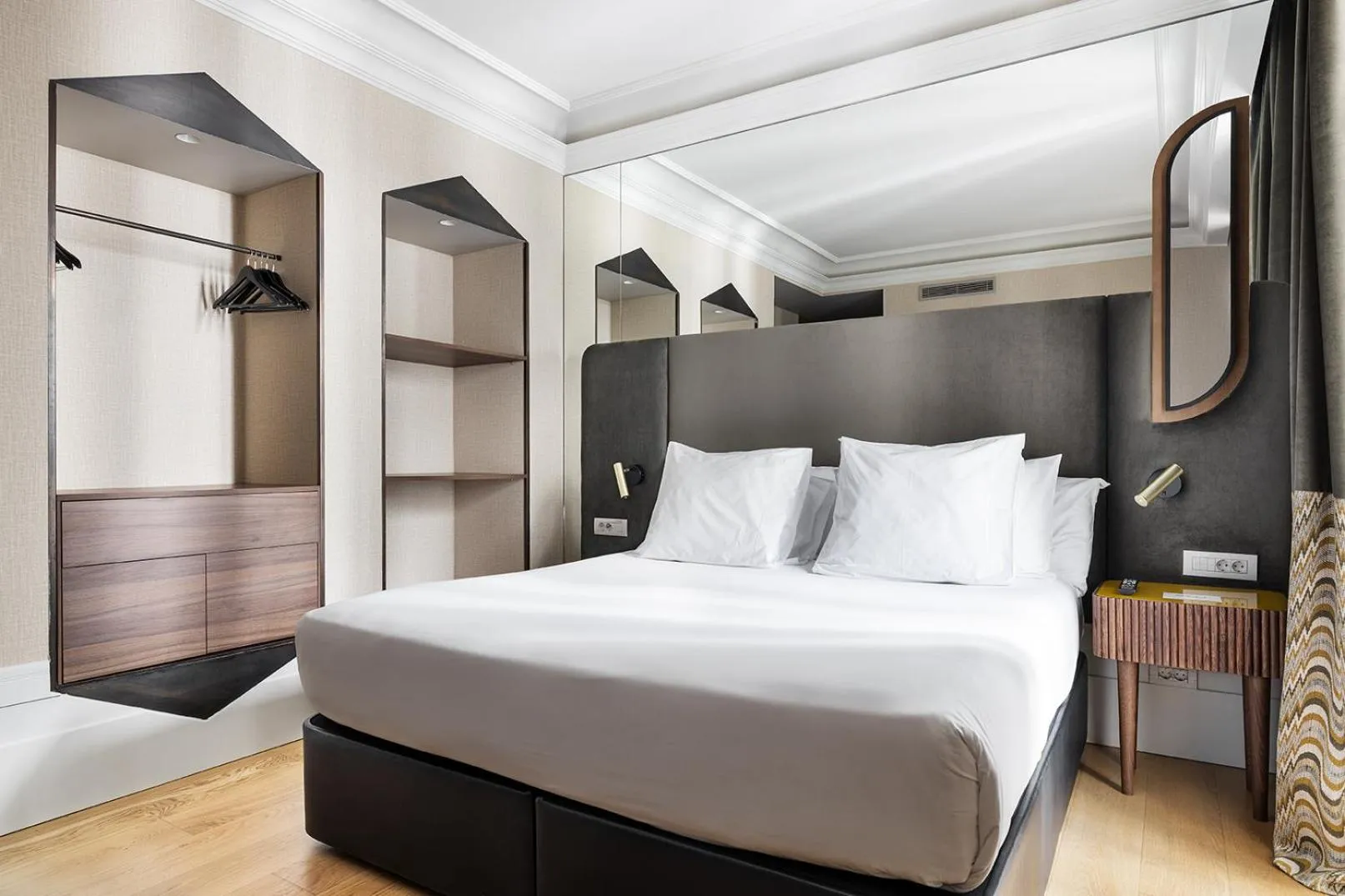 Bed in One Shot Recoletos