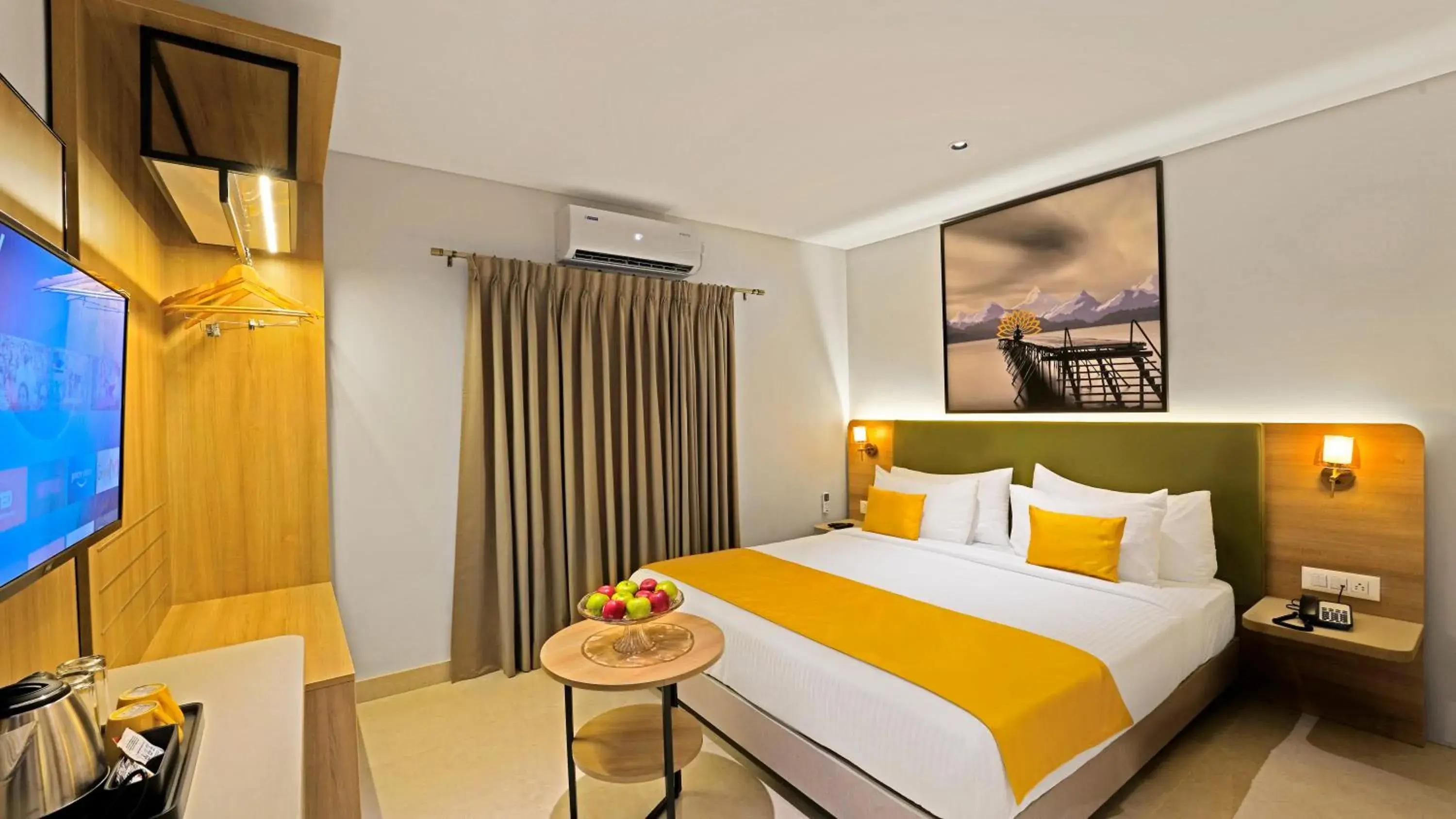 Deluxe Double Room - single occupancy in Click Hotel Biz - Bangalore Airport Deluxe Double Room - single occupancy in Click Hotel Biz - Bangalore Airport