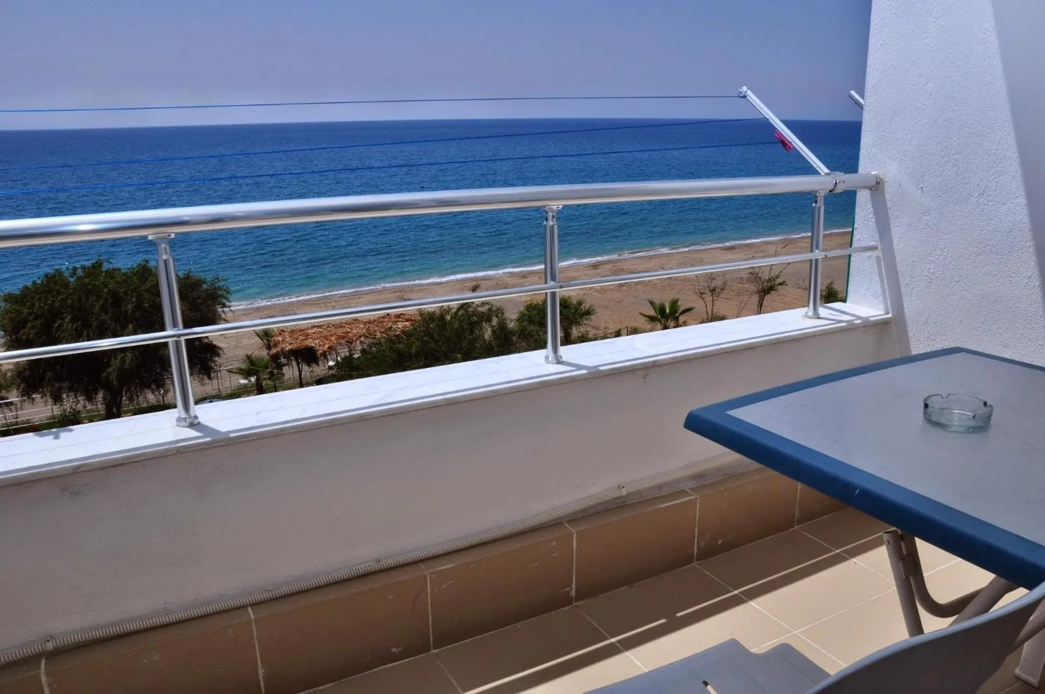 Balcony/Terrace in Mavi Cennet Camping Caravan