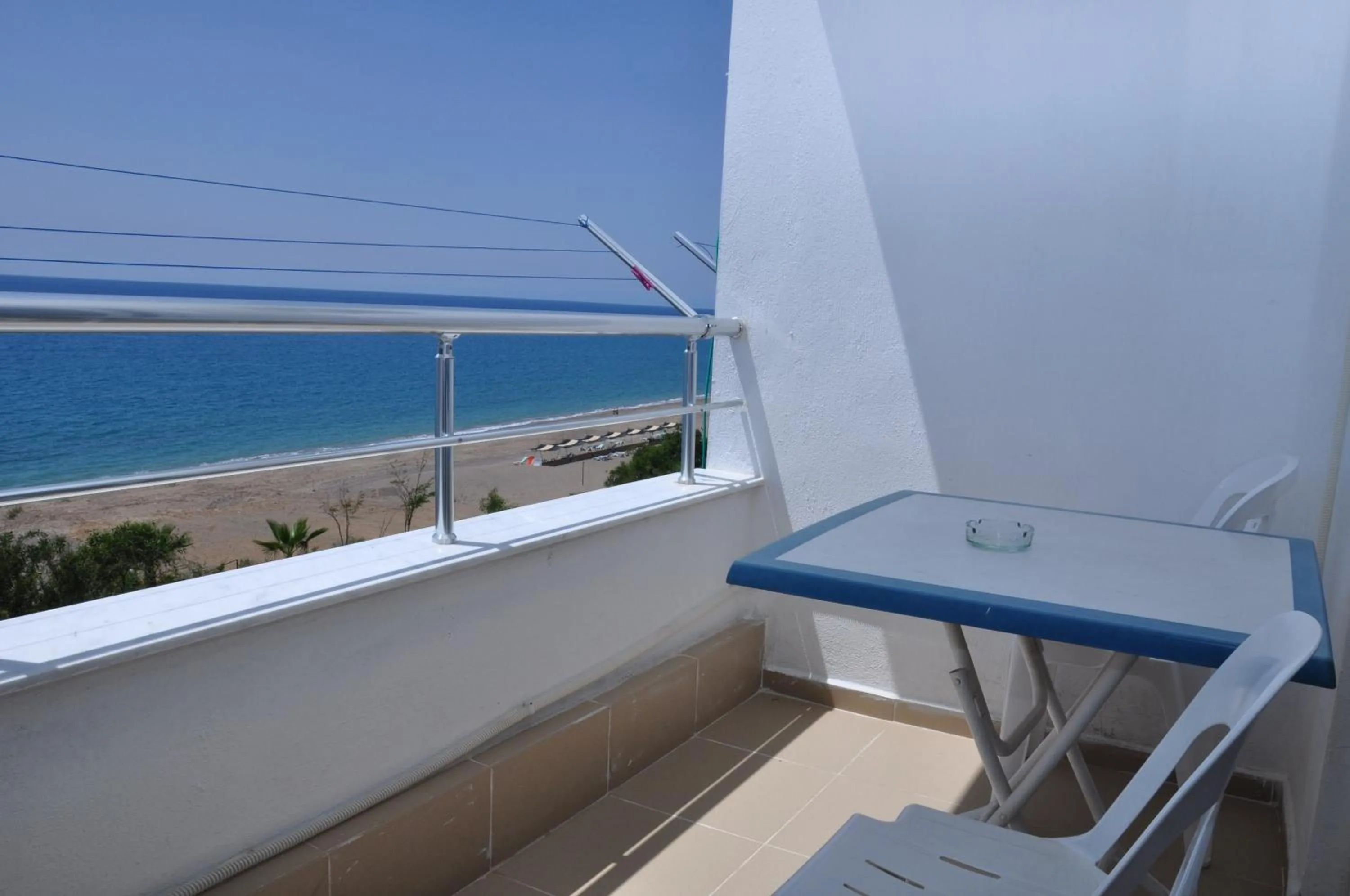 Balcony/Terrace in Mavi Cennet Camping Caravan