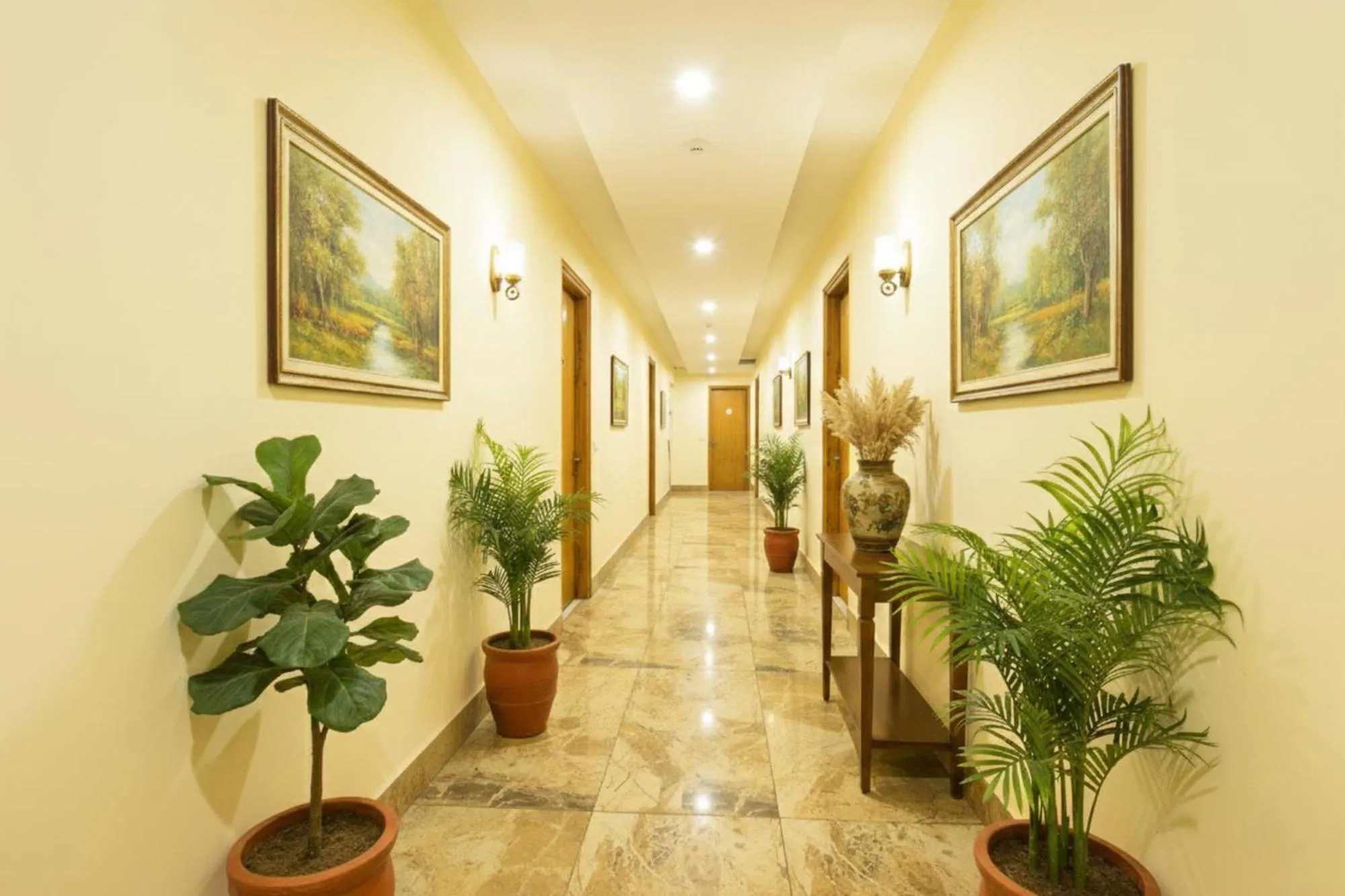 Lobby or reception in FabHotel Crestwood Inn