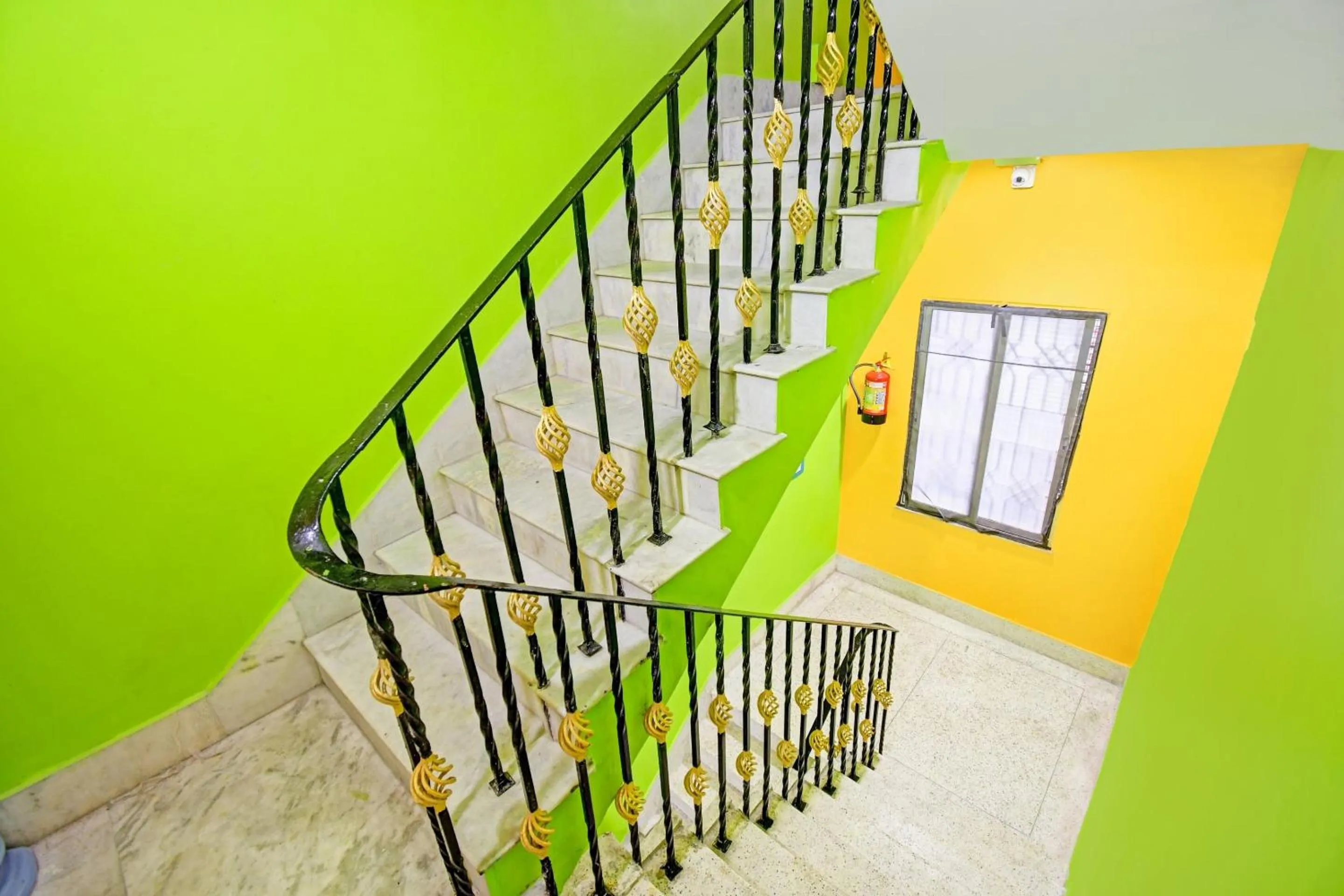 Hotel O Ankan Regency Near Acropolis Mall