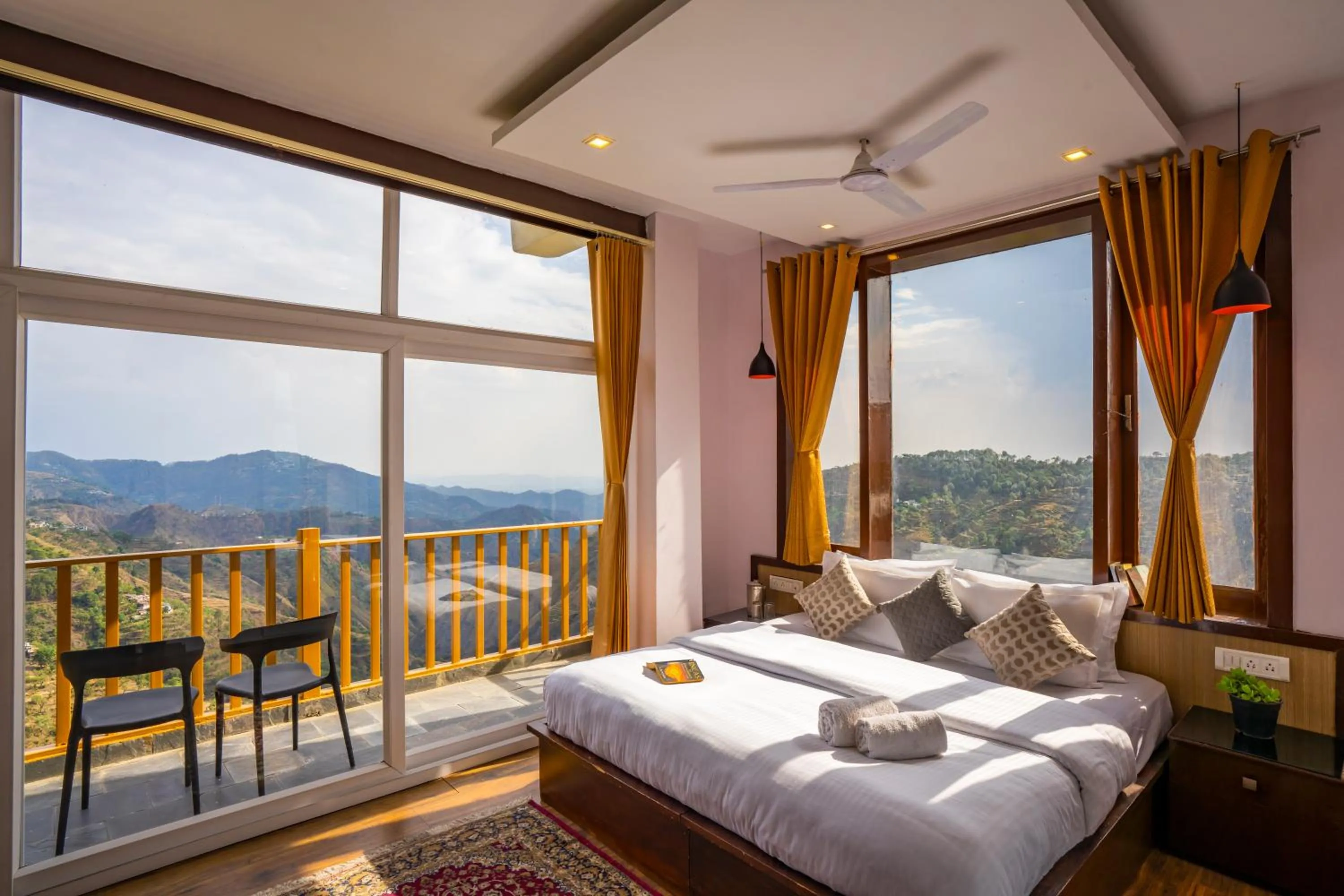 Bed in Zostel Banikhet (Dalhousie)