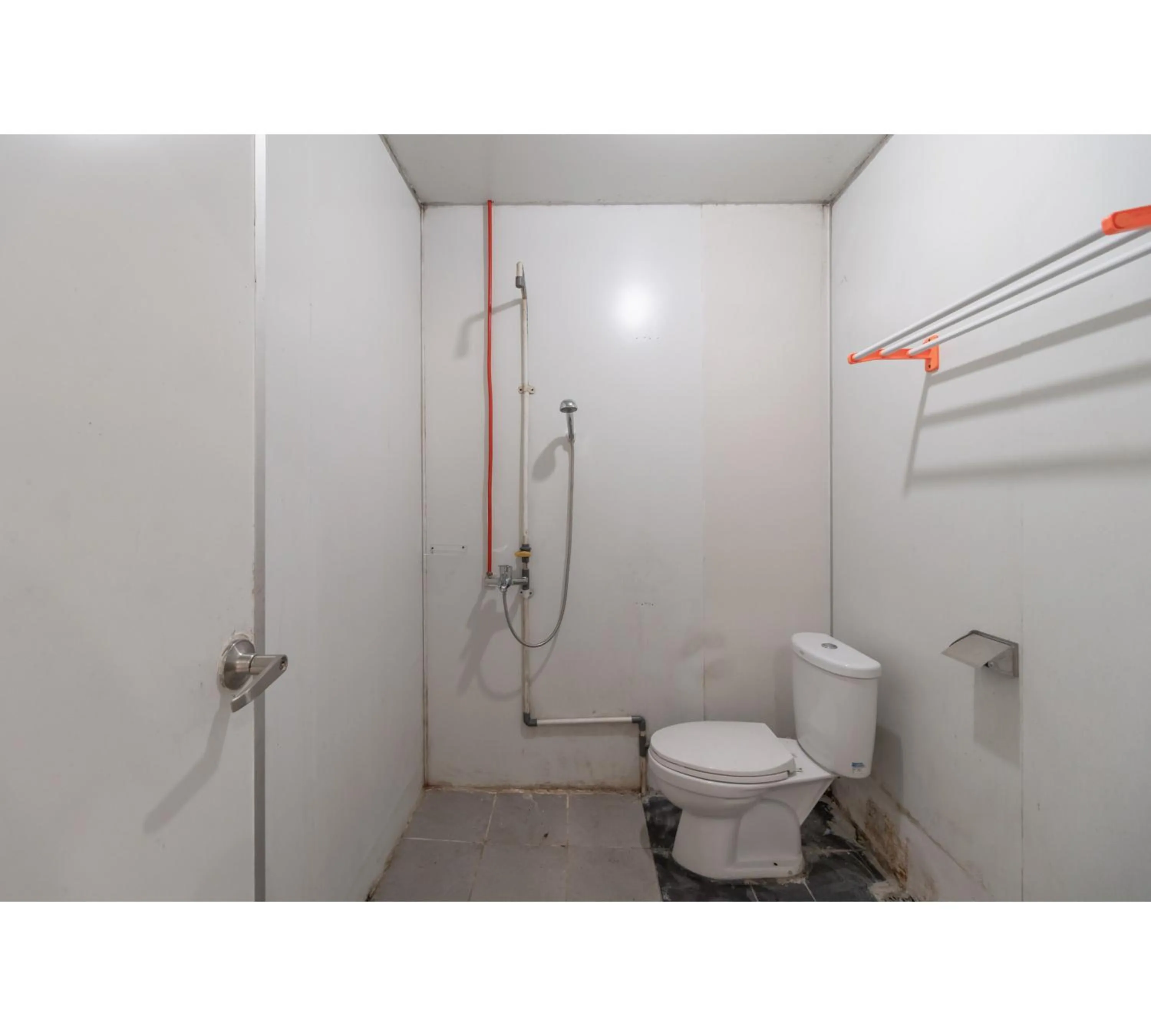 RedDoorz Syariah at Taman Green Legon