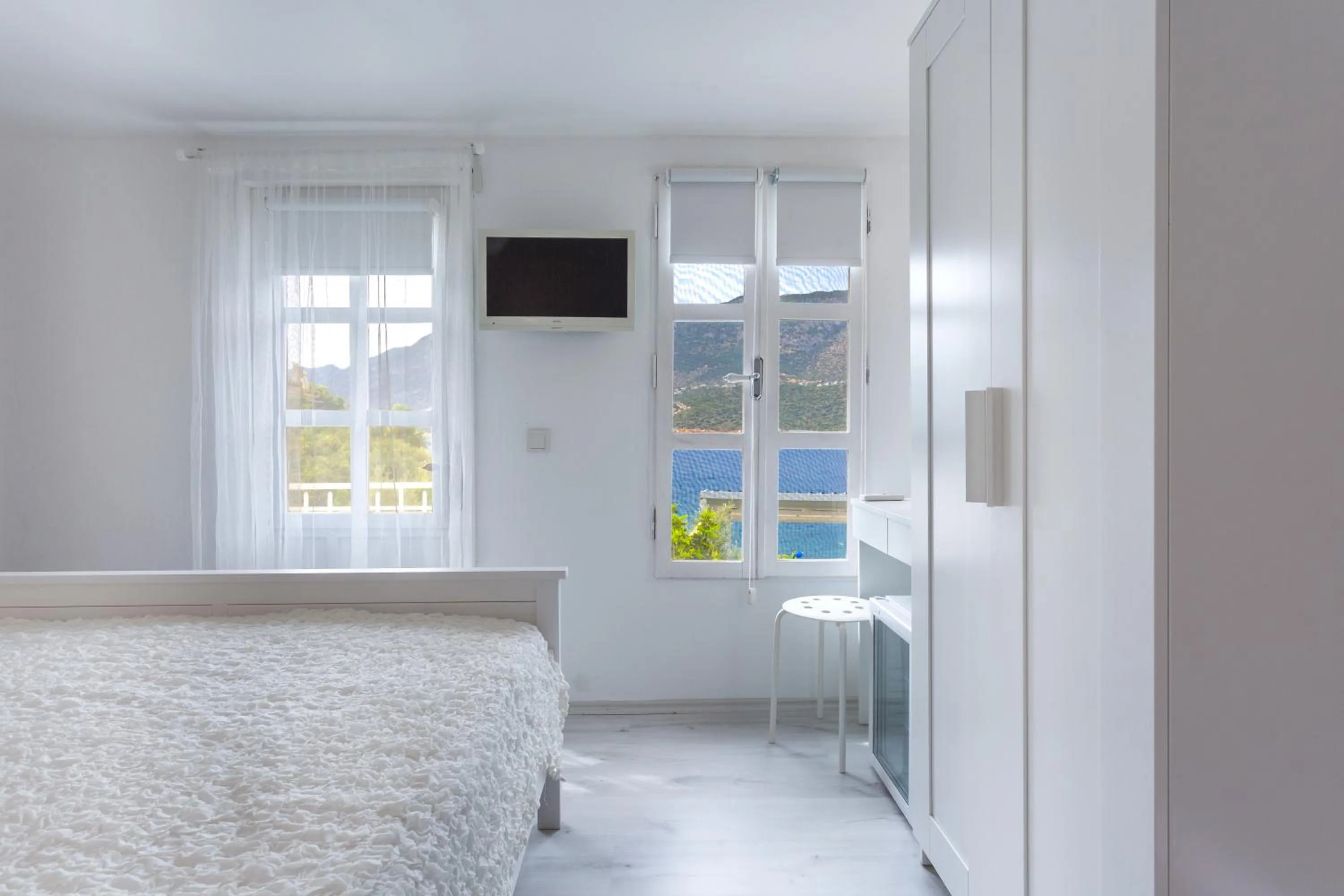 Bed in Club Çapa Hotel