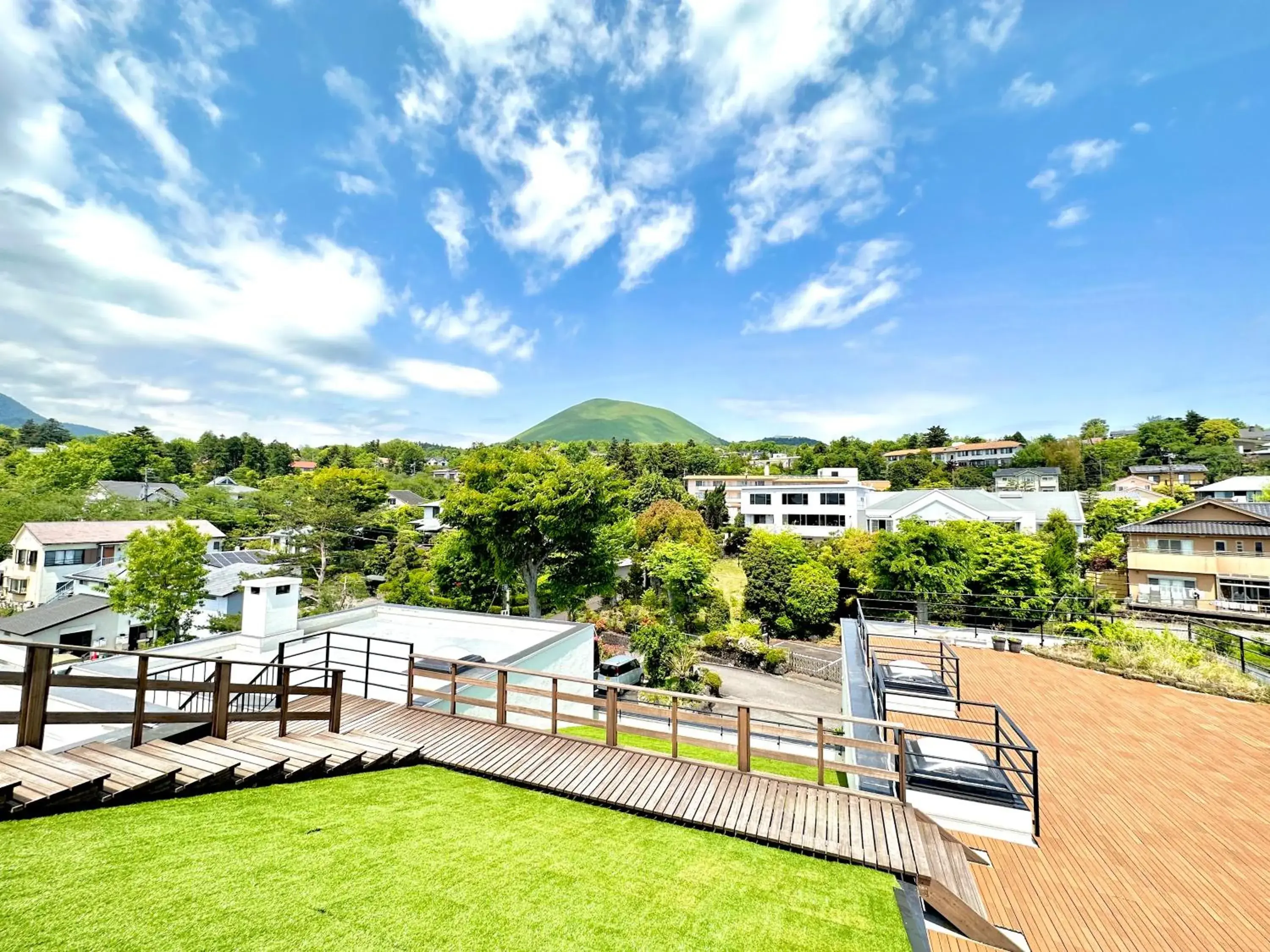 ISOLA Izukogen ISOLA Izukogen