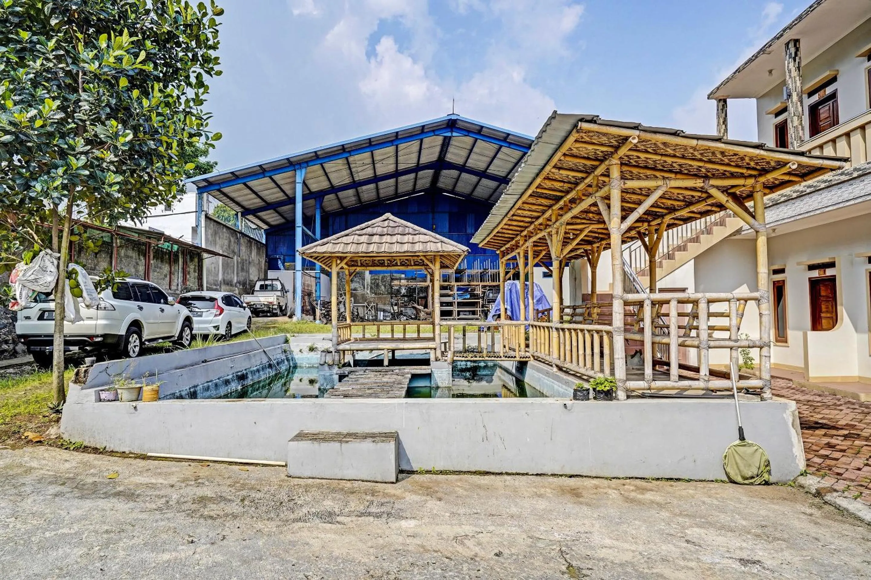 Lobby or reception in OYO Life 91469 Pondok Pelita