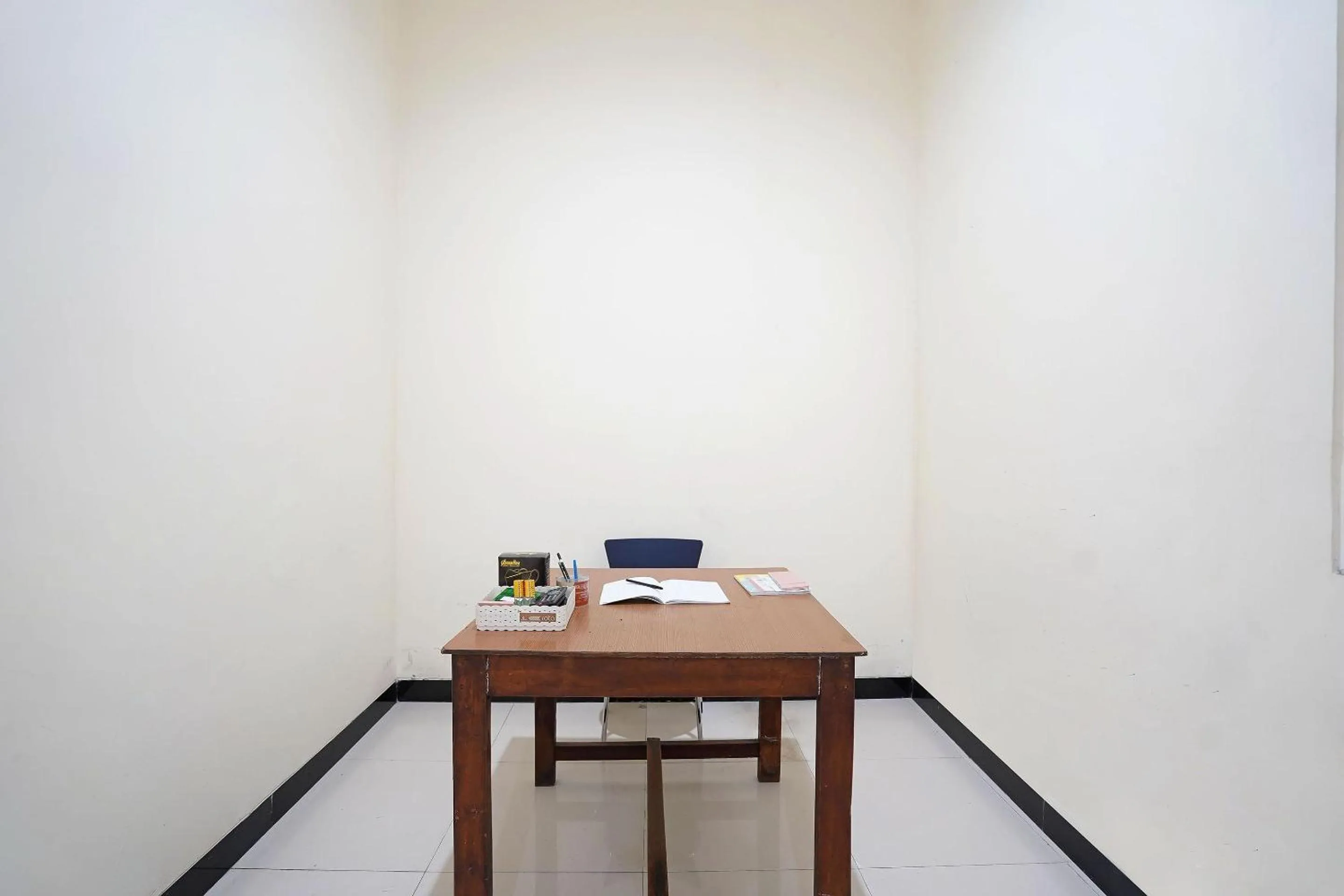 Lobby or reception in Hotel O Ruby Homestay Syariah