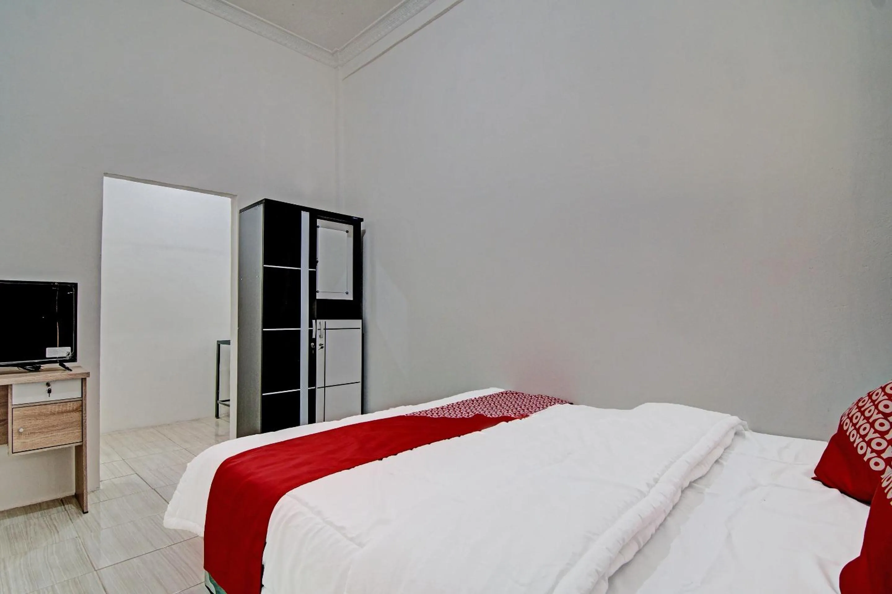 Bedroom, Bed in Hotel O Elif Homestay Syariah