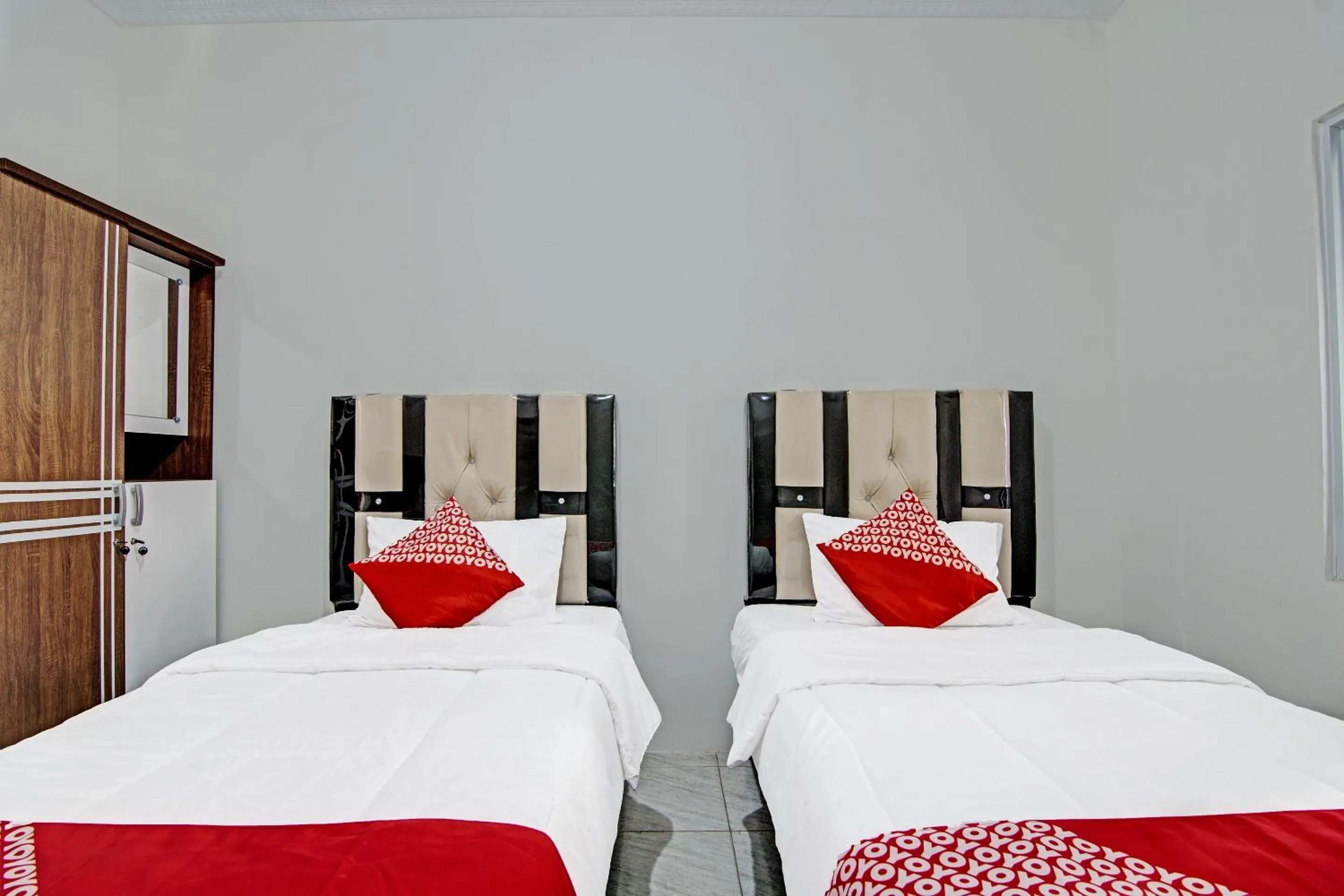 Bedroom, Bed in Hotel O Elif Homestay Syariah