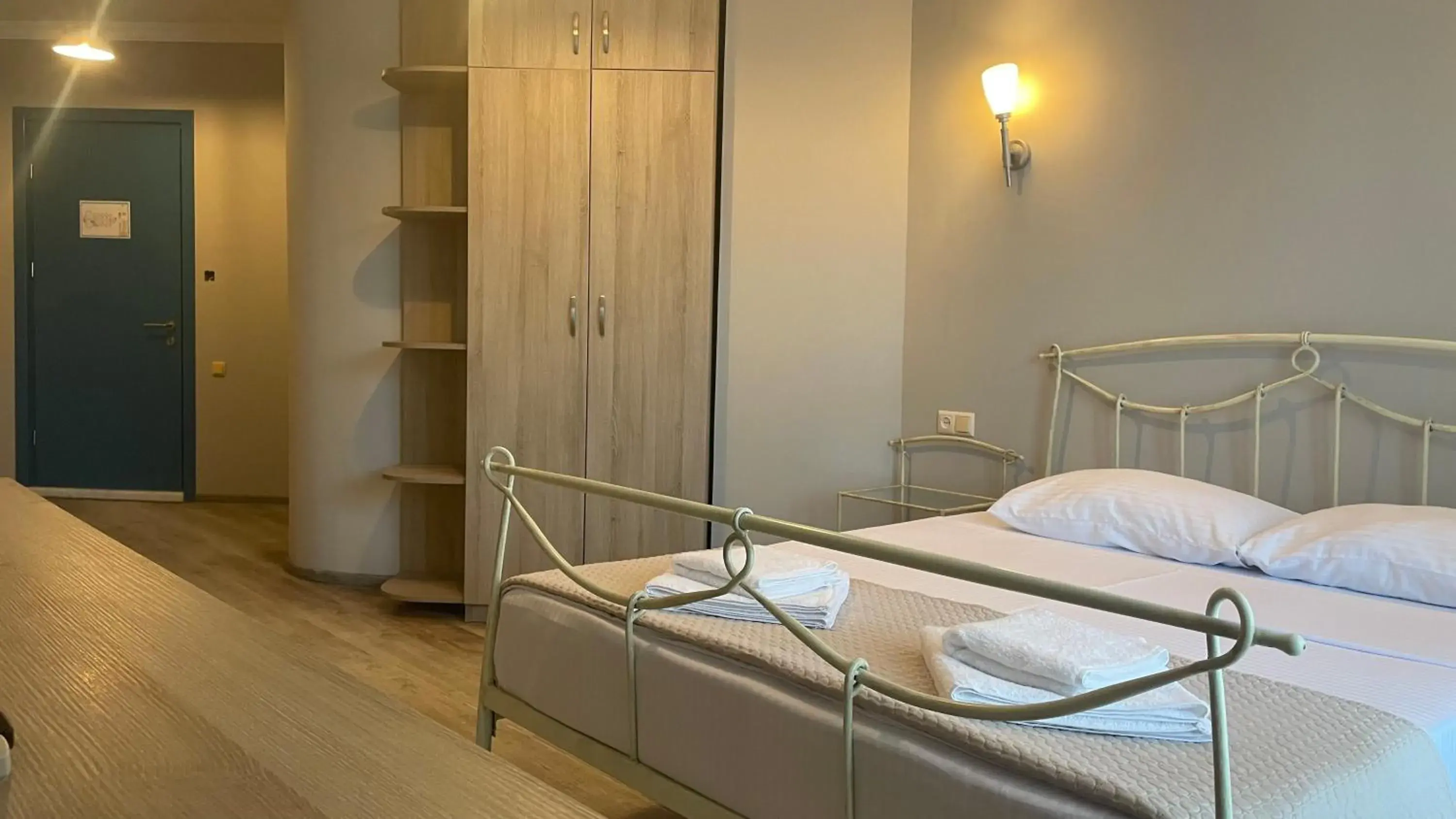 Double Room with Balcony - single occupancy in Argo Hotel Double Room with Balcony - single occupancy in Argo Hotel