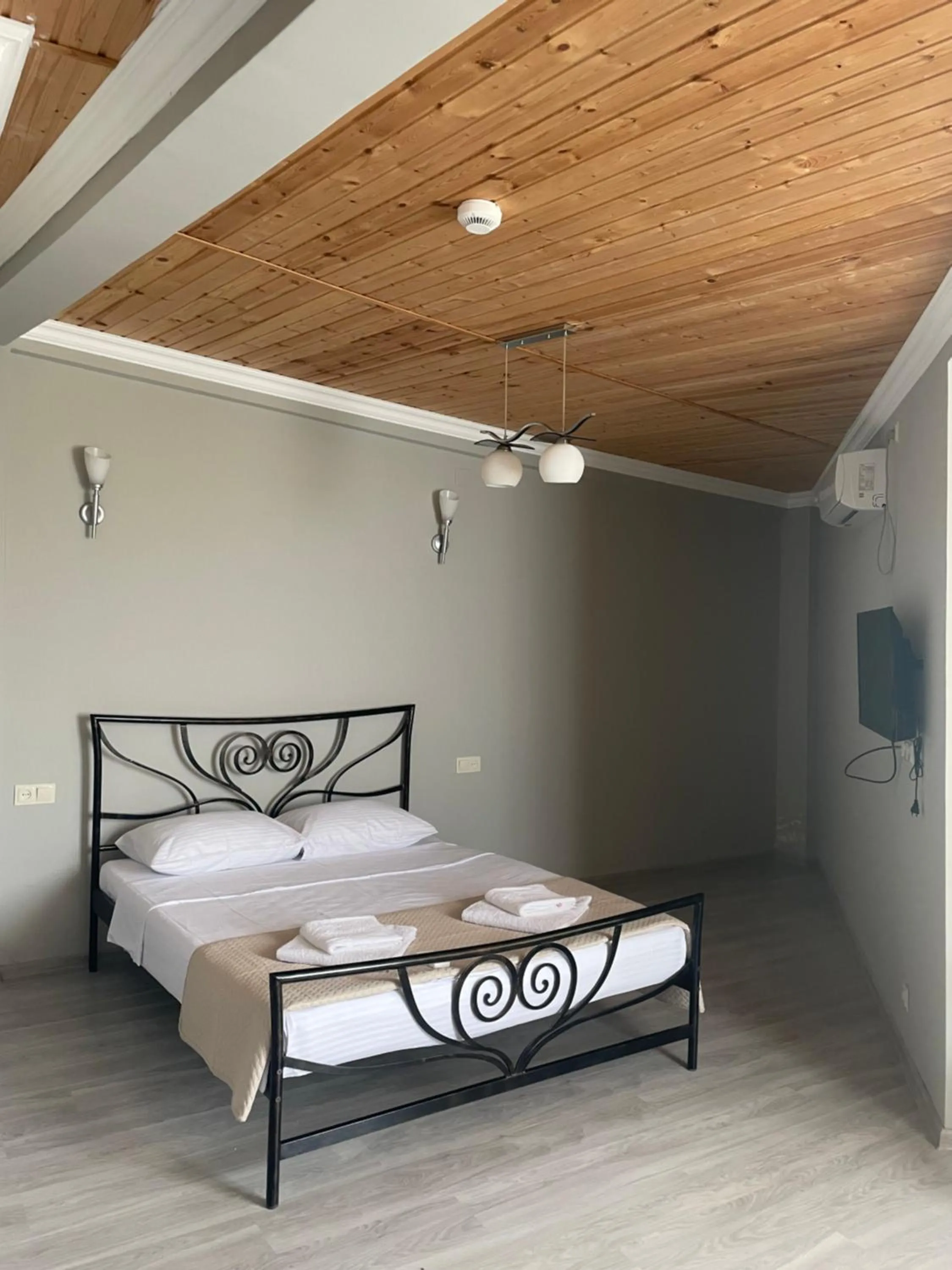 Photo of the whole room in Argo Hotel