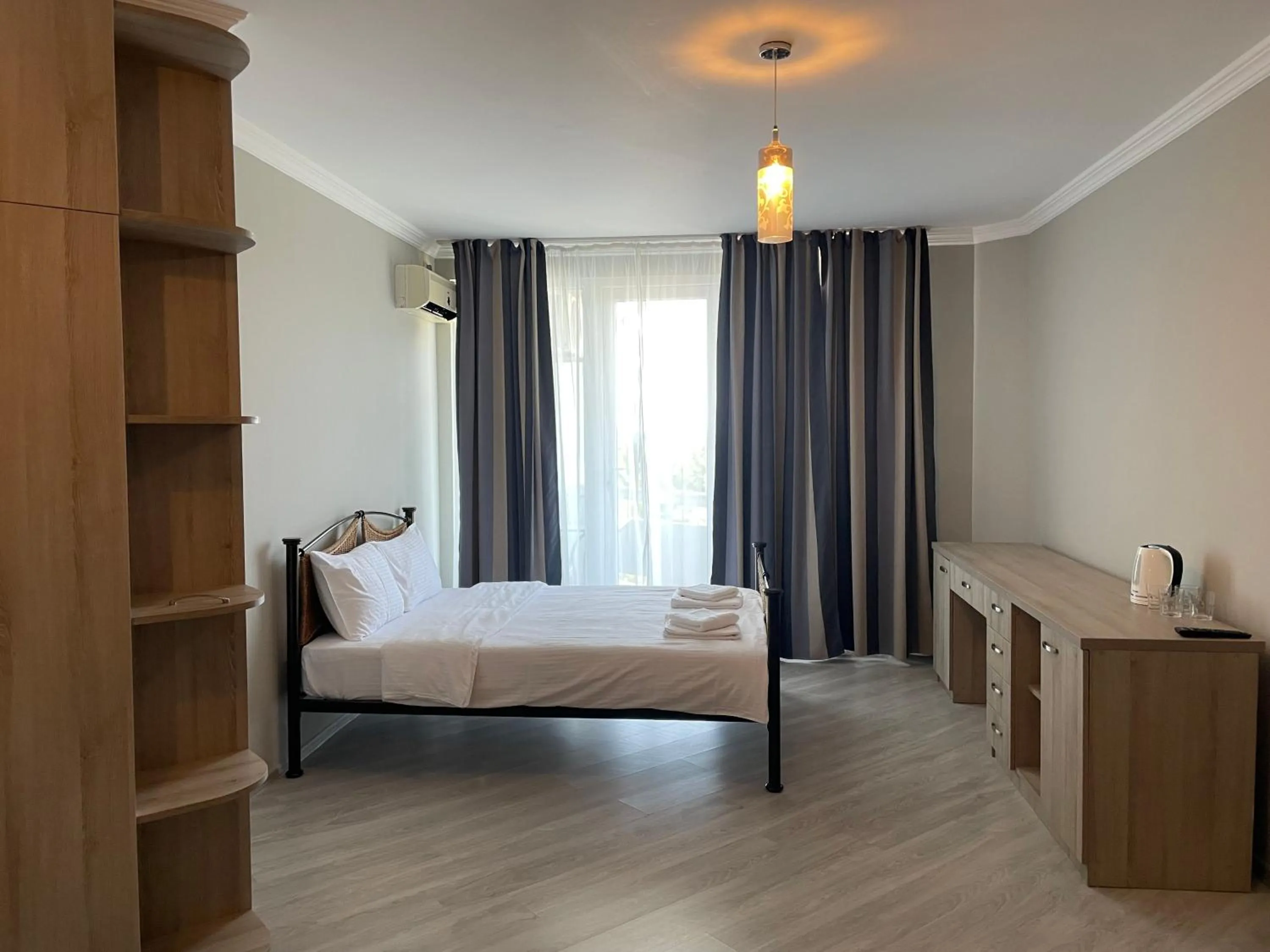 Photo of the whole room in Argo Hotel