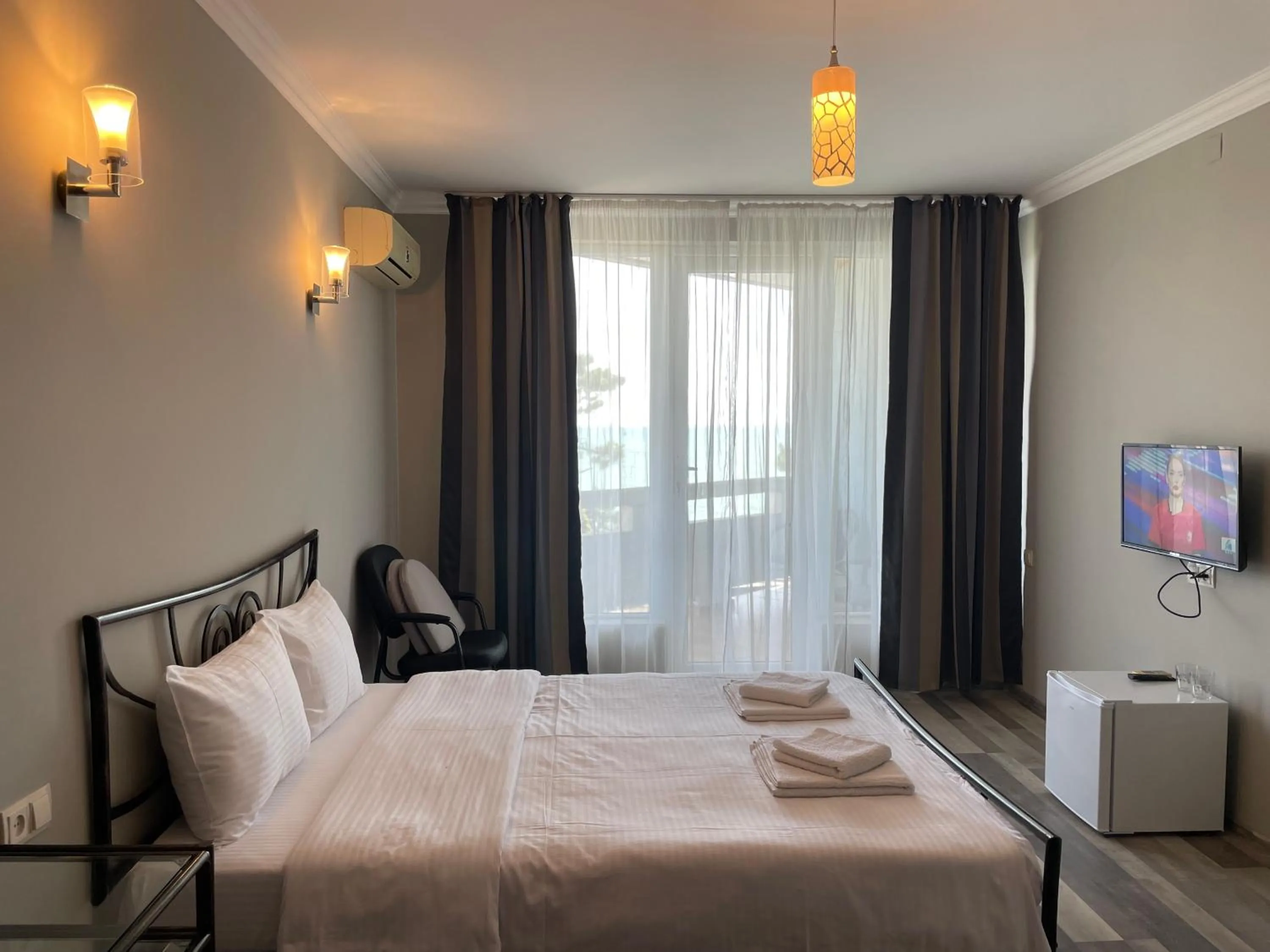 Photo of the whole room in Argo Hotel