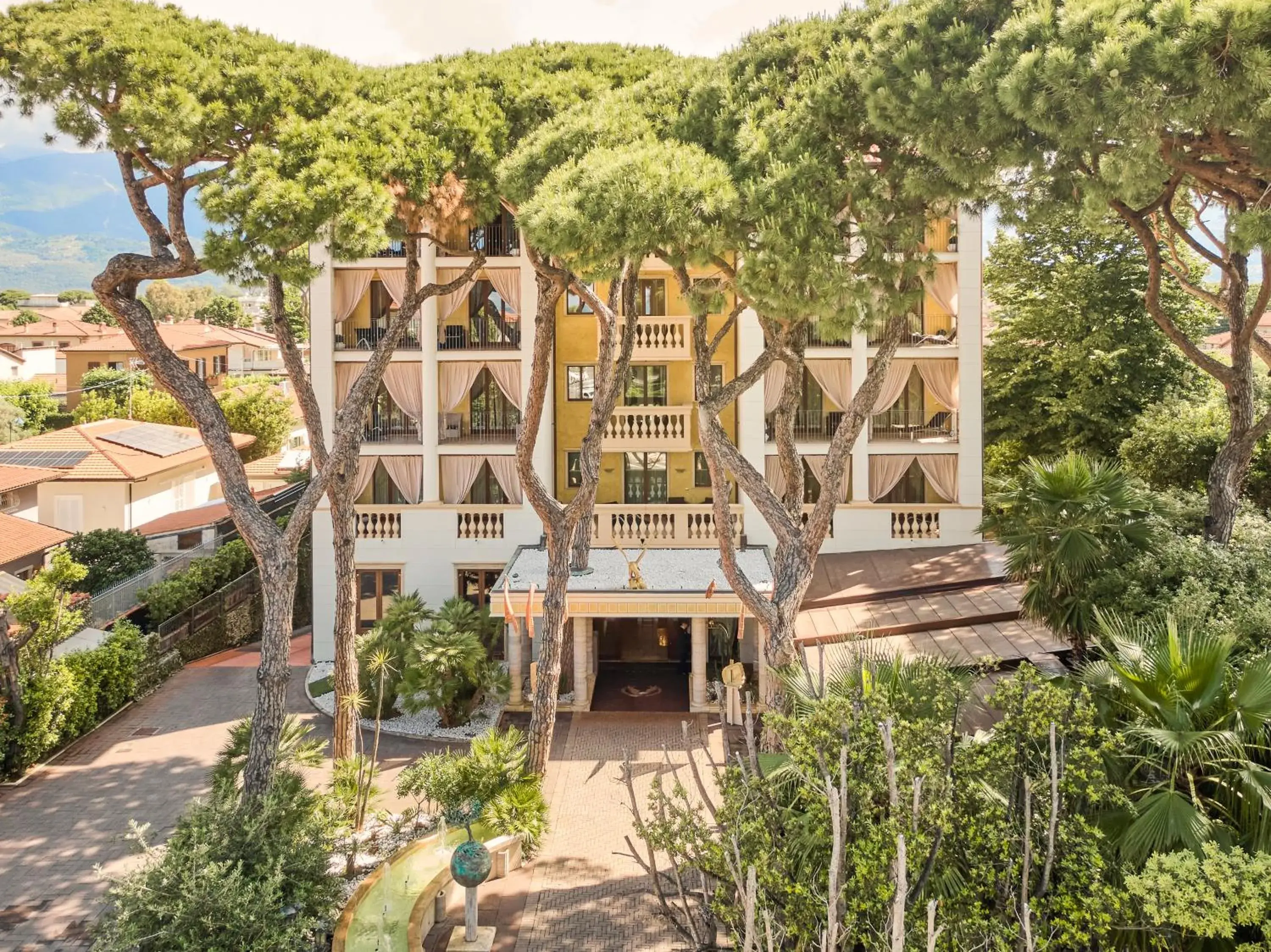 Property building in Grand Hotel Imperiale Property building in Grand Hotel Imperiale