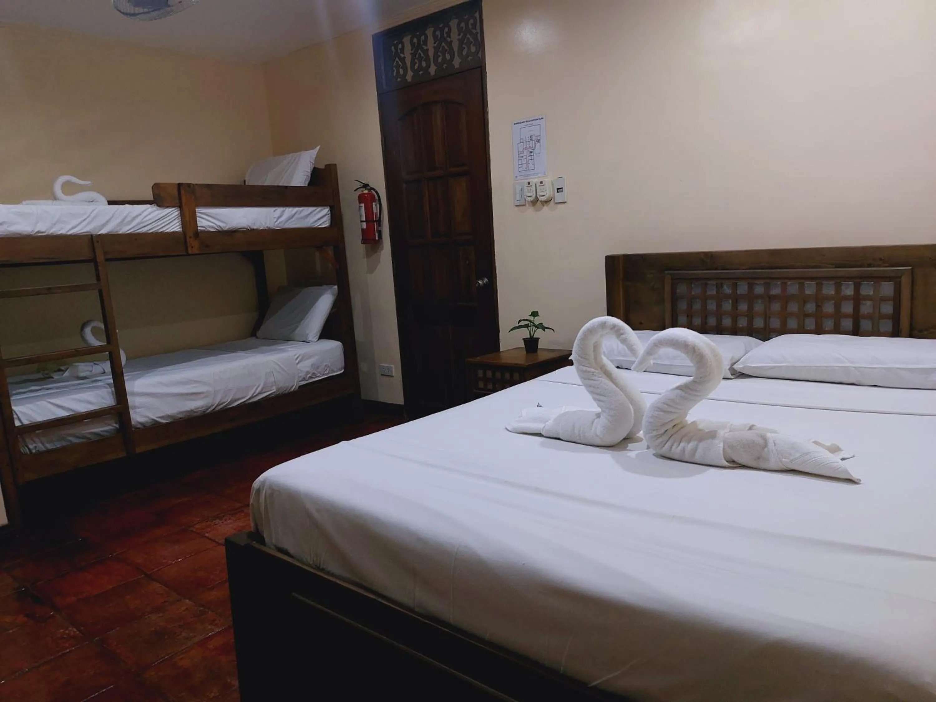 Bed in Makabata Guesthouse & Cafe