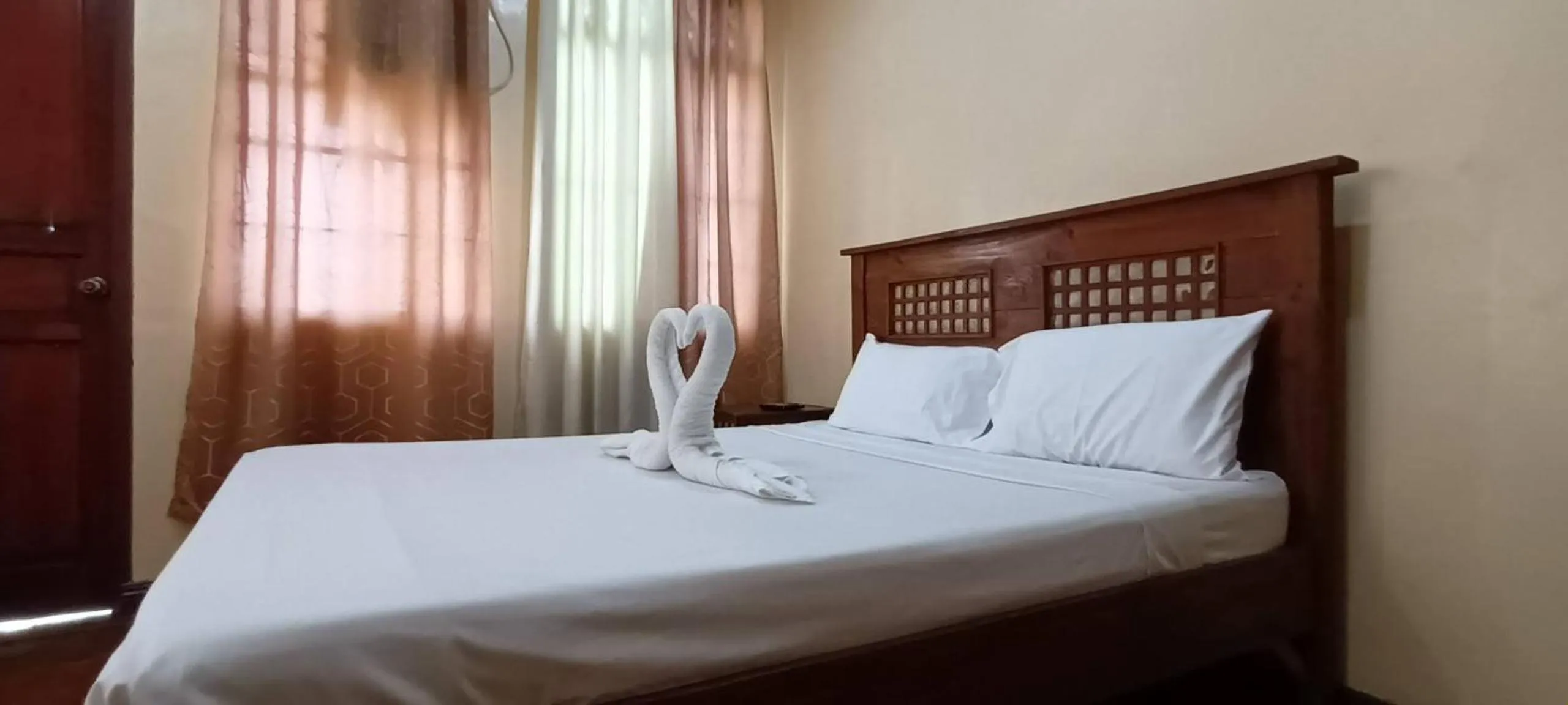 Bed in Makabata Guesthouse & Cafe