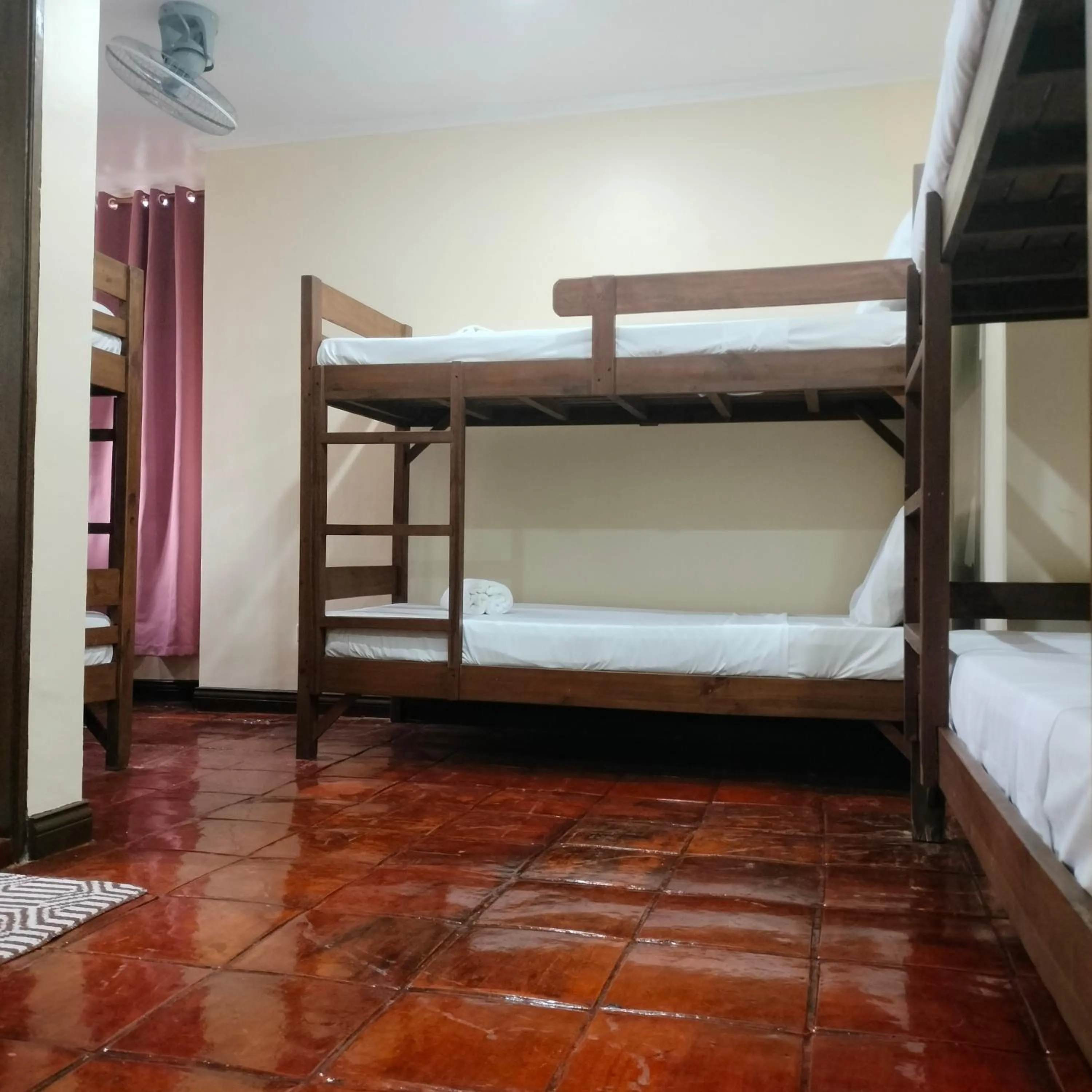 Bed in Makabata Guesthouse & Cafe