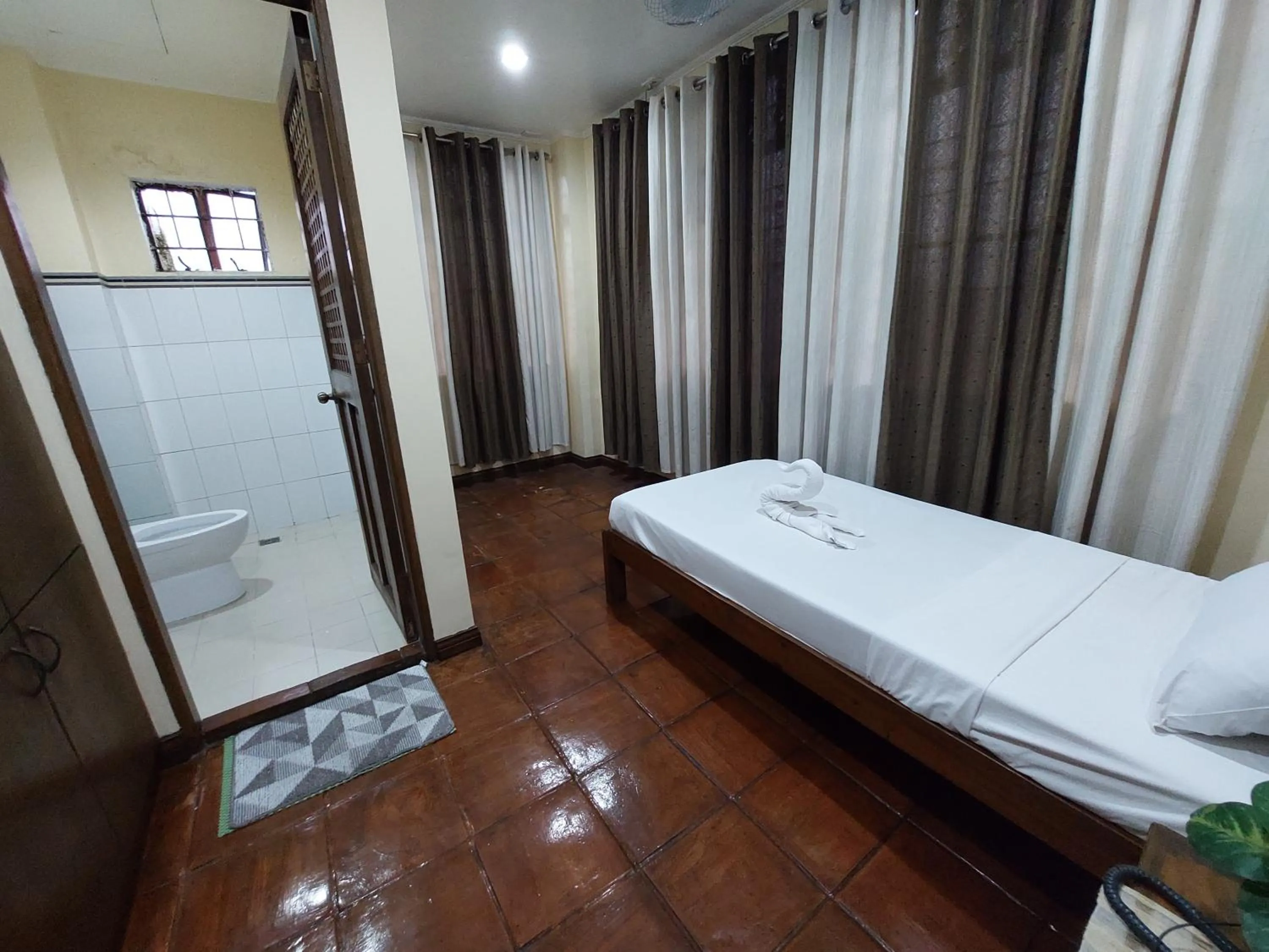 Bed in Makabata Guesthouse & Cafe