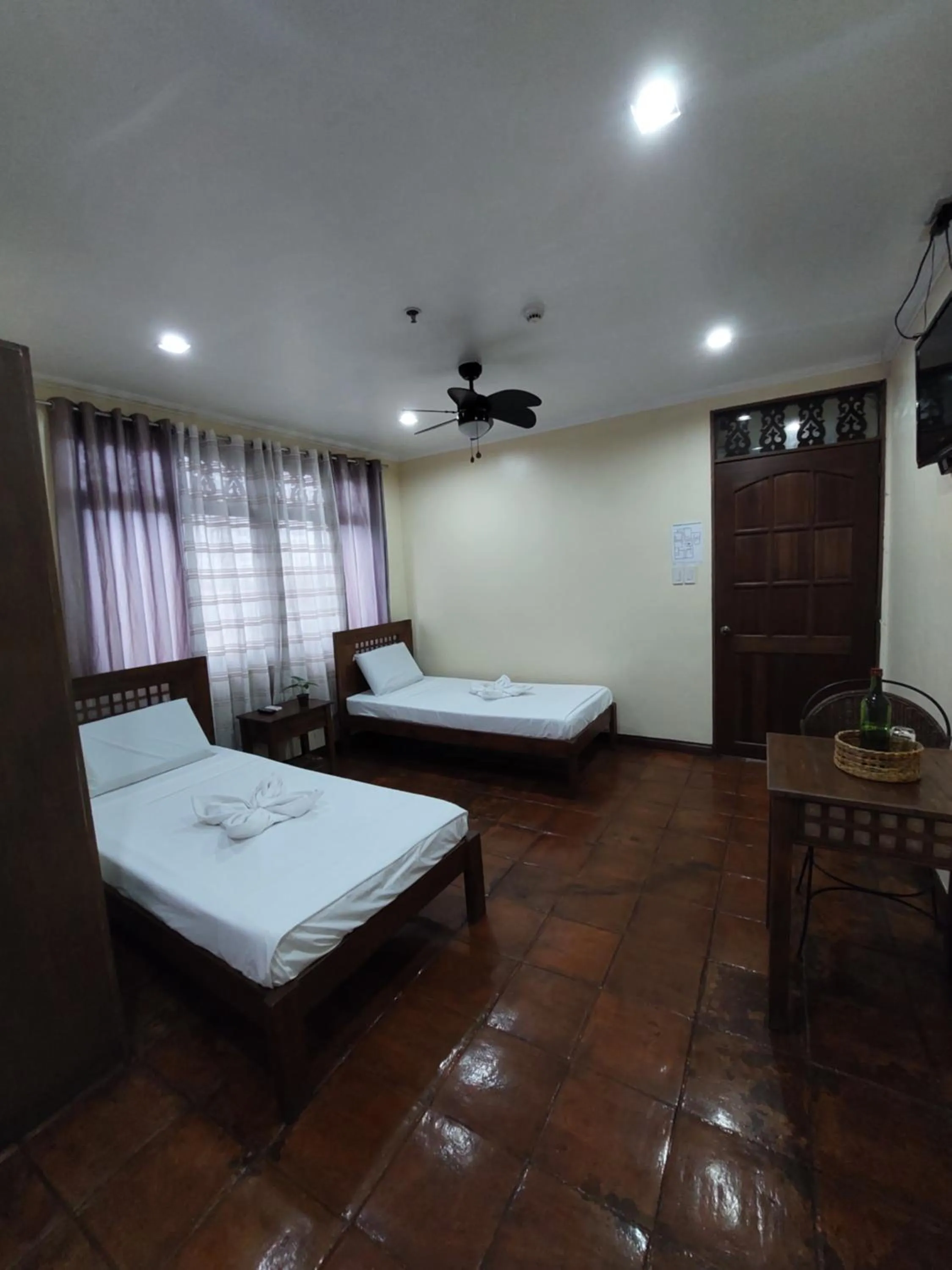 Bed in Makabata Guesthouse & Cafe