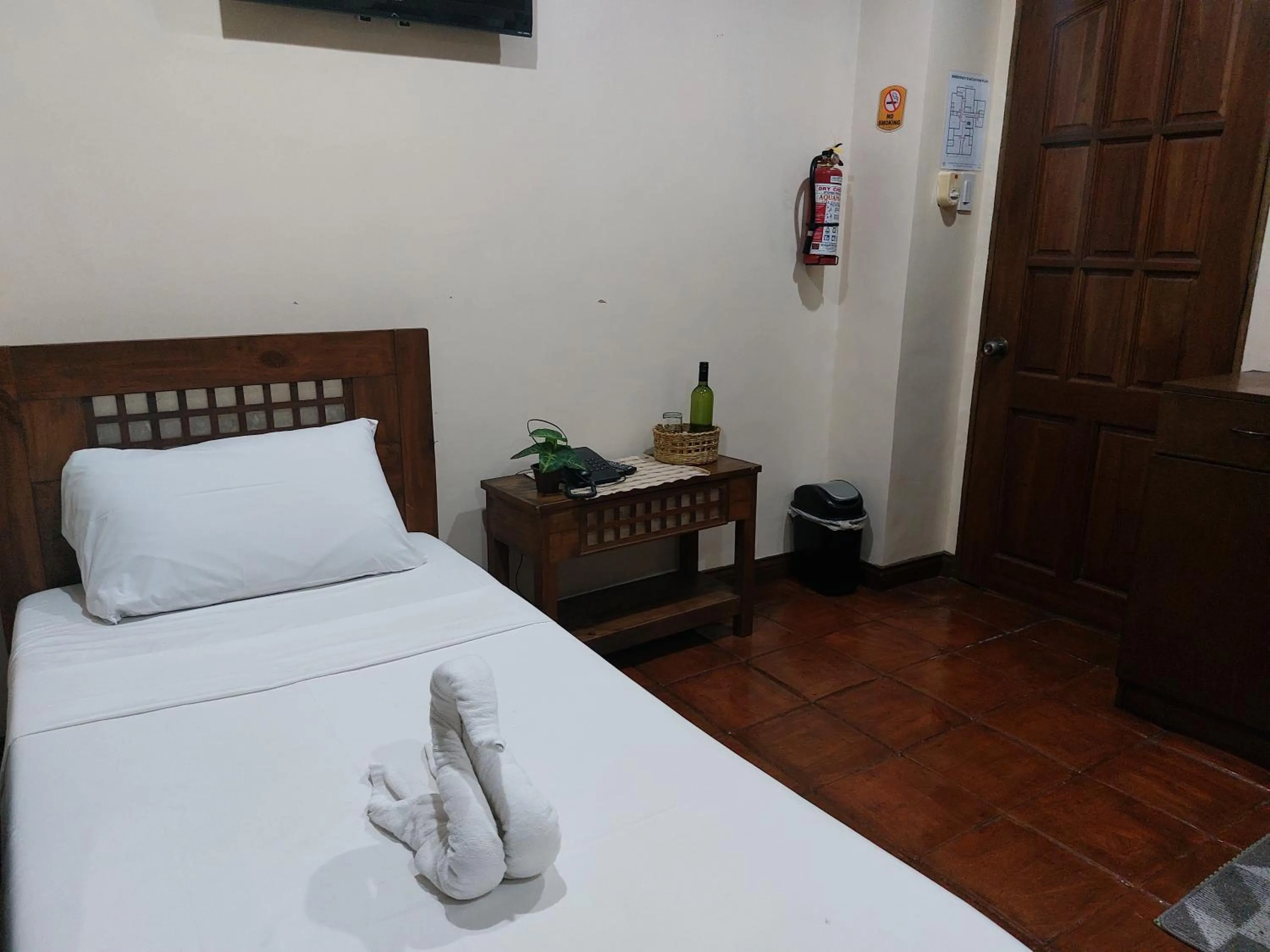 Bed in Makabata Guesthouse & Cafe