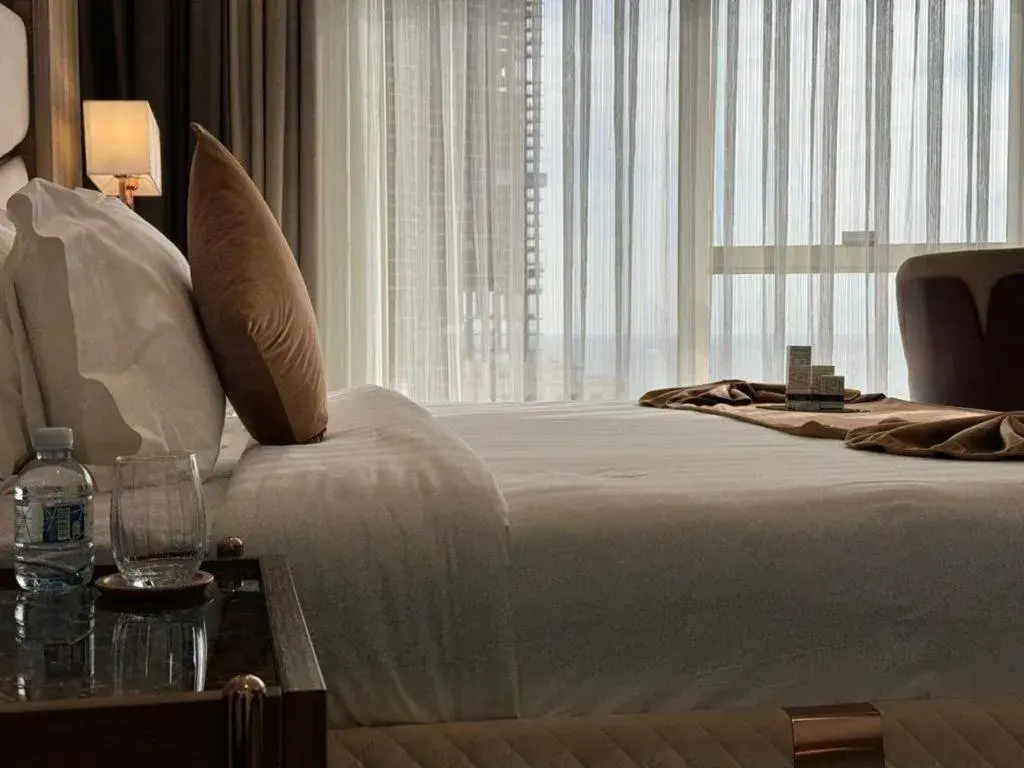 Bed in Seafront Luxury Suites Jeddah Corniche Bed in Seafront Luxury Suites Jeddah Corniche