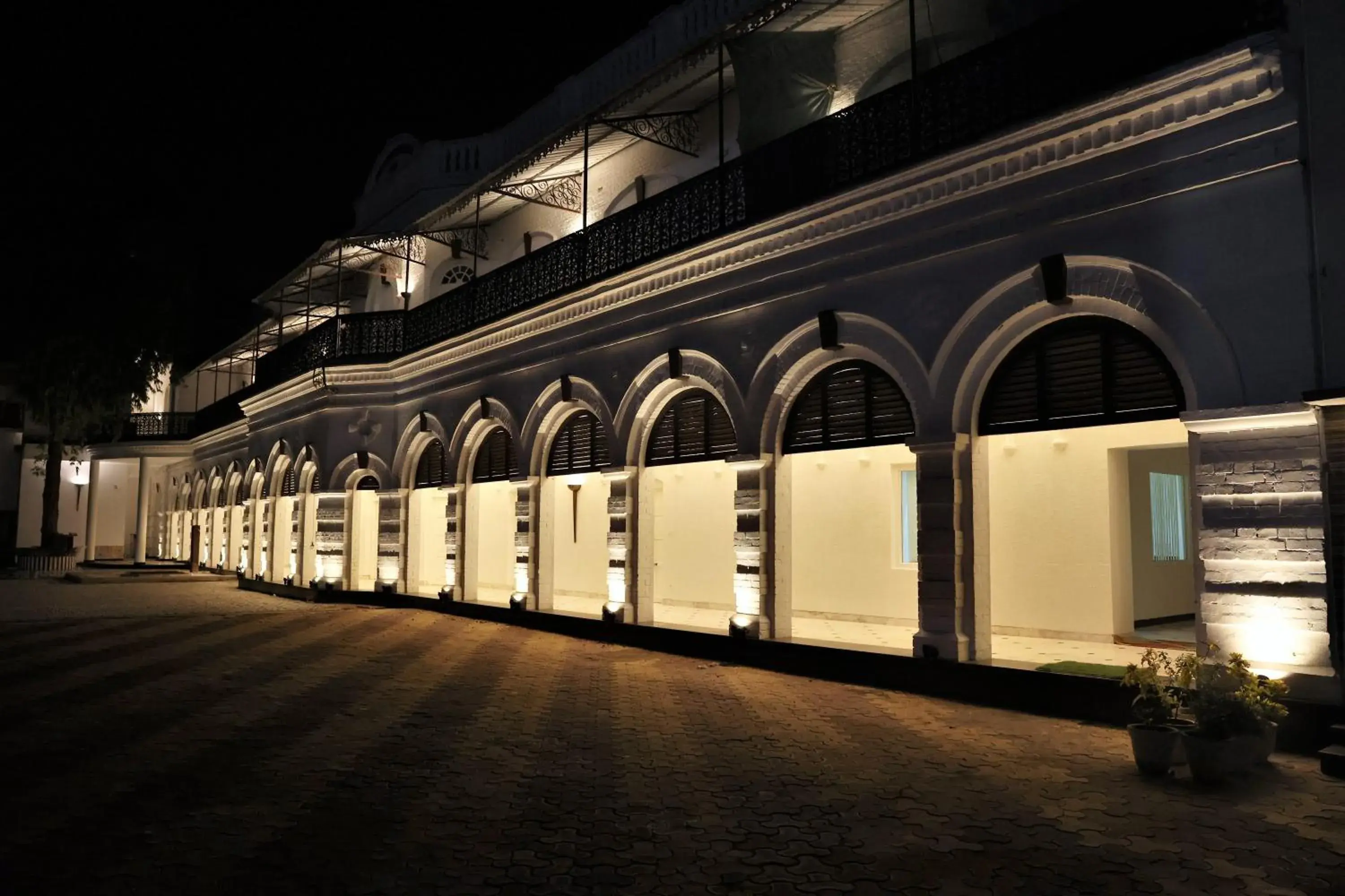 Property building in Saroja Heritage, Varanasi Property building in Saroja Heritage, Varanasi