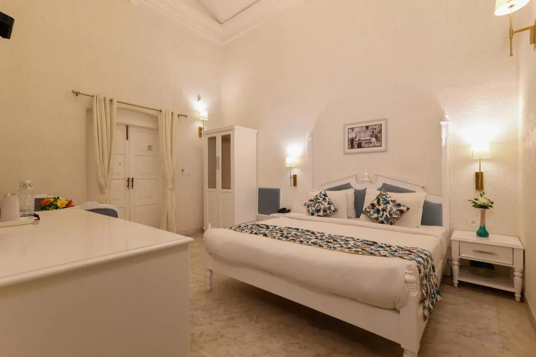 Photo of the whole room, Bed in Saroja Heritage, Varanasi Photo of the whole room, Bed in Saroja Heritage, Varanasi