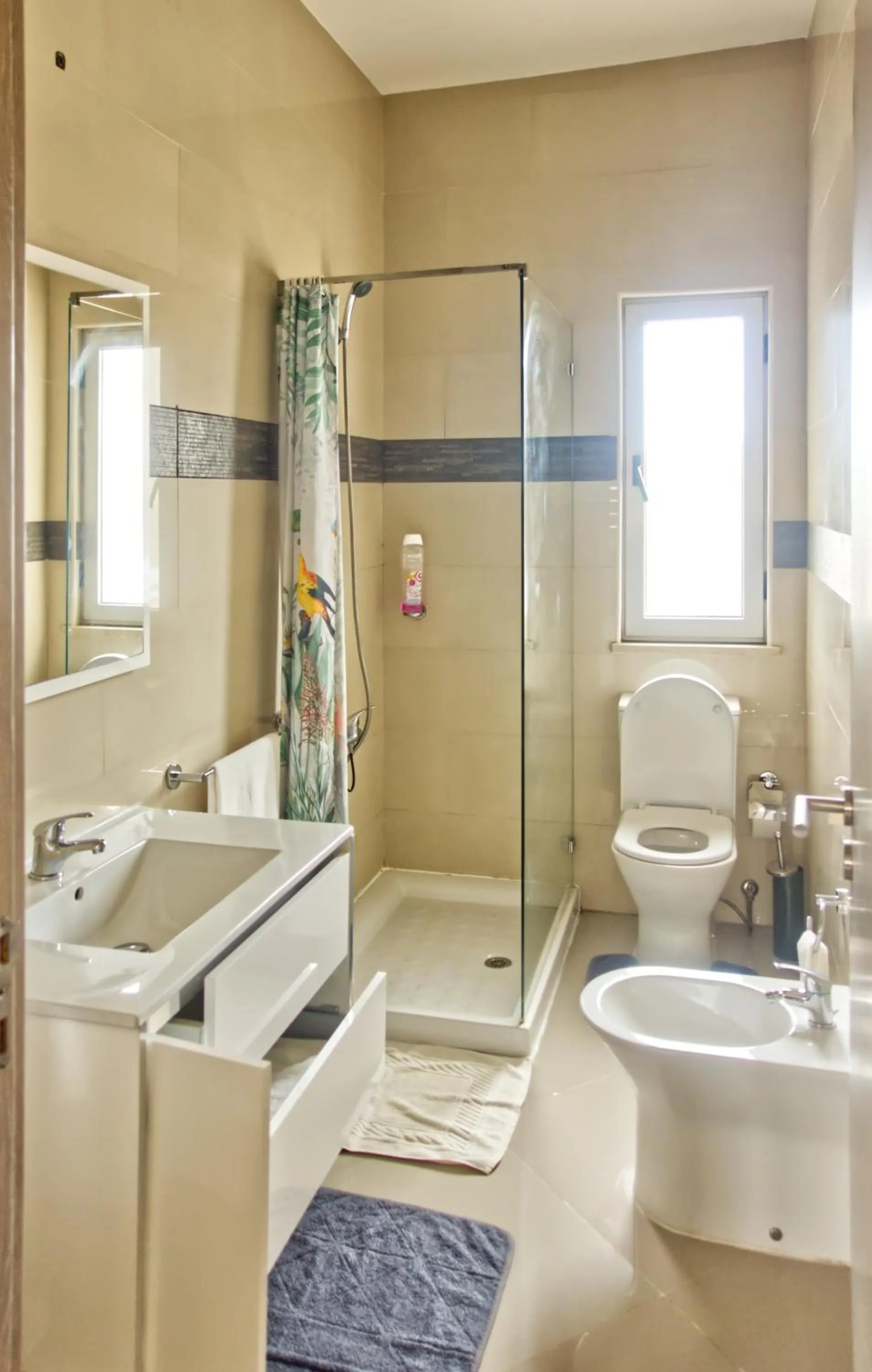 Shower in Praia Capital Residence Aparthotel