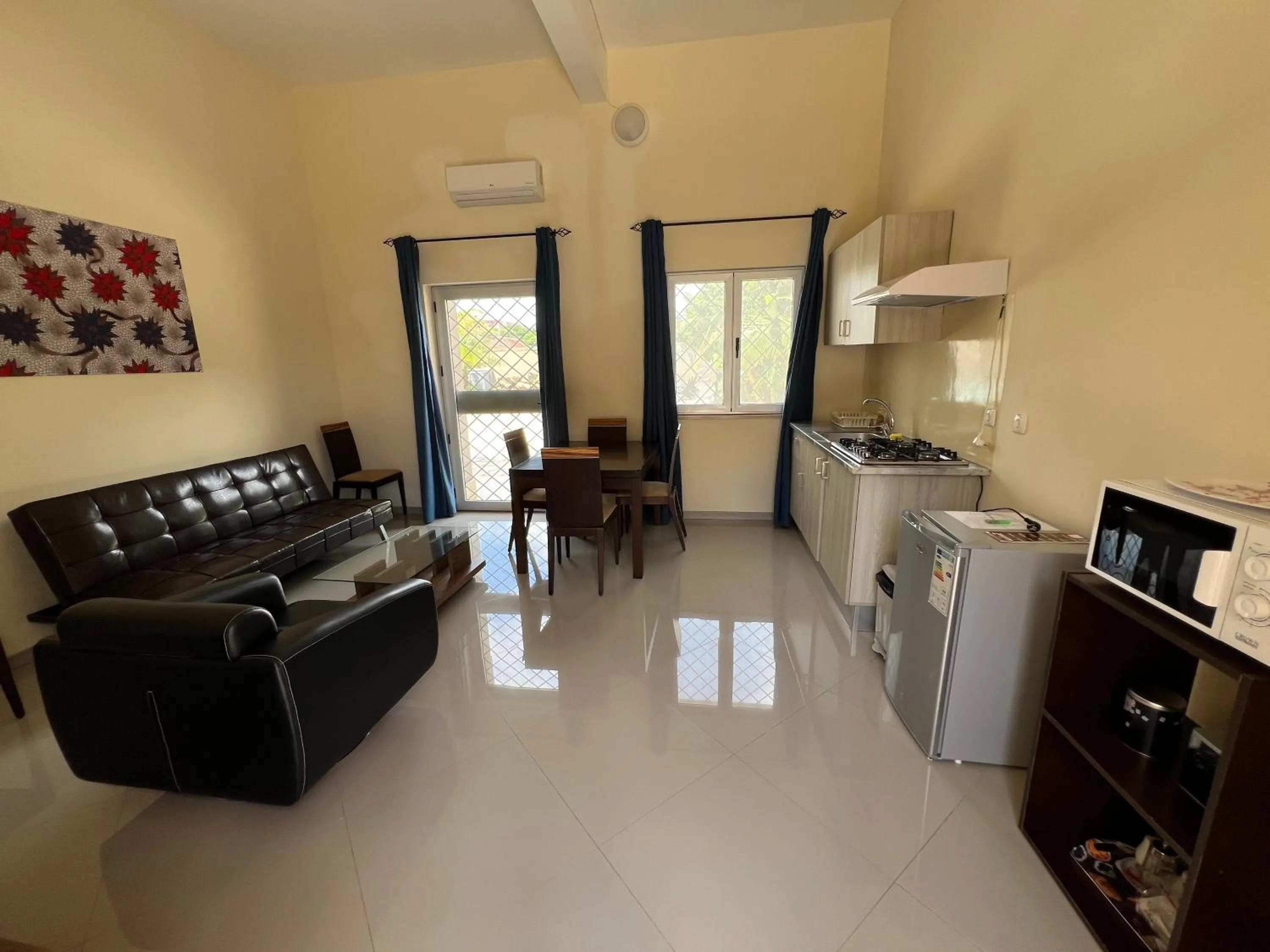 Kitchen or kitchenette in Praia Capital Residence Aparthotel