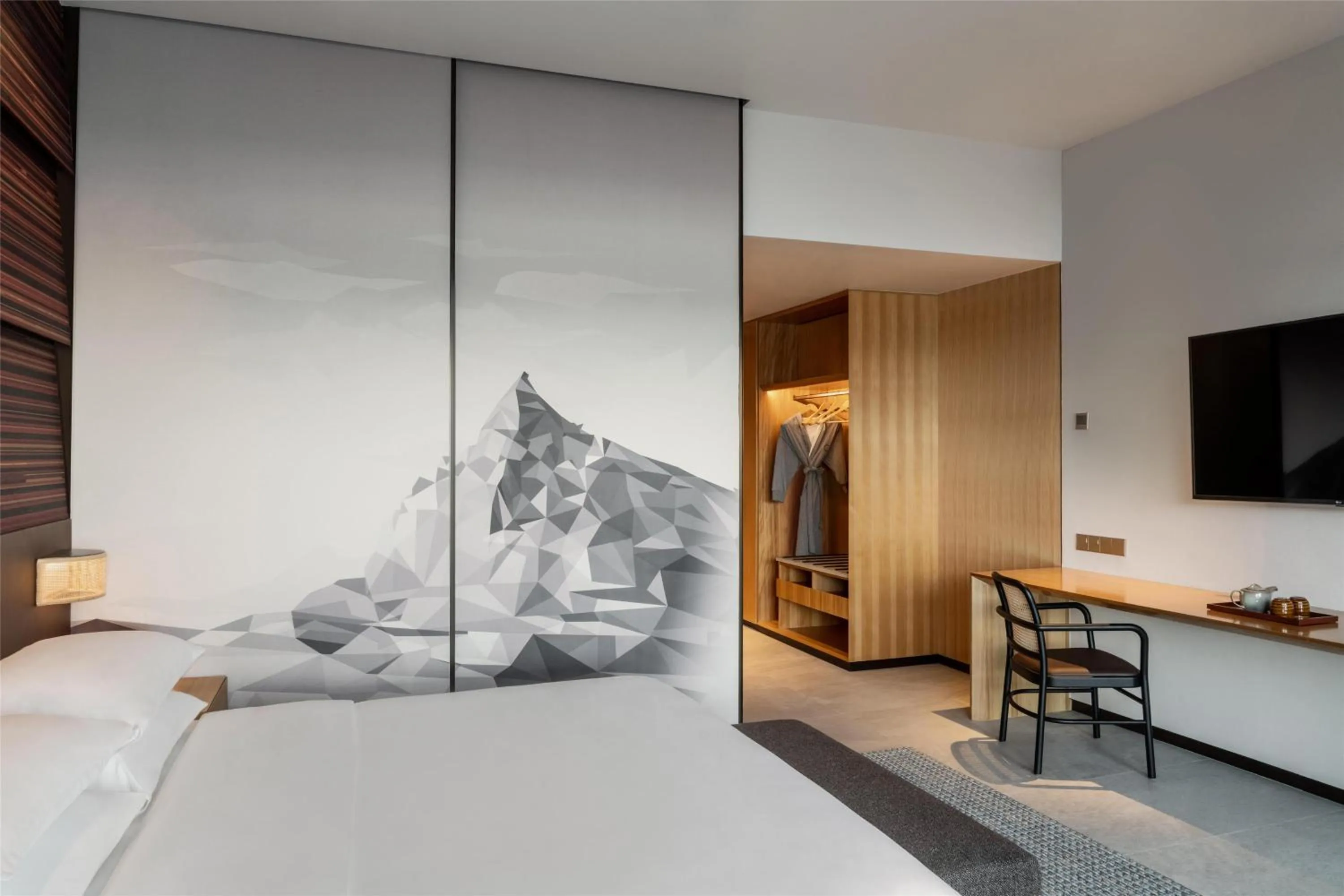 Bedroom, Bed in Hyatt Centric Kota Kinabalu