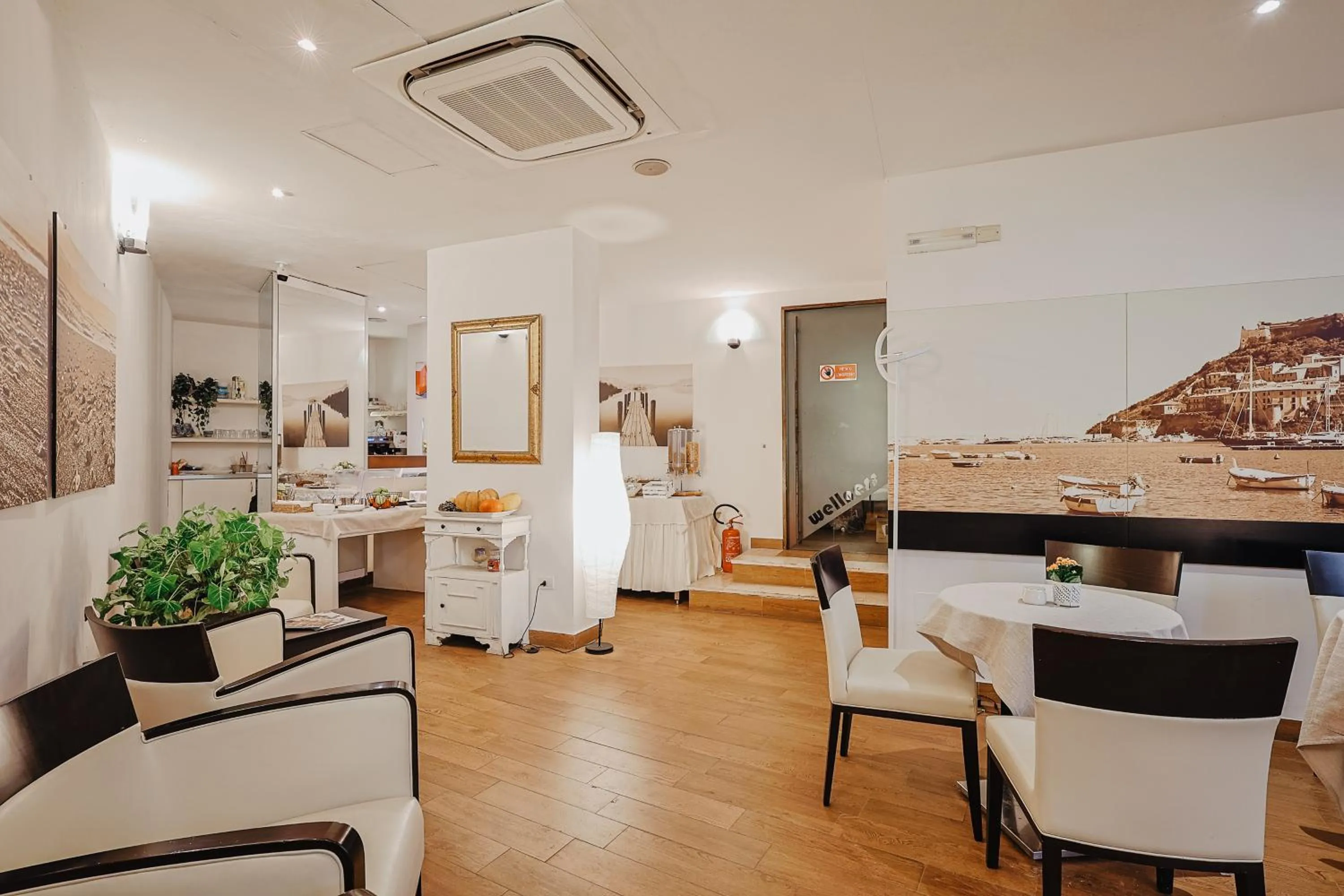 Decorative detail in Bi Hotel