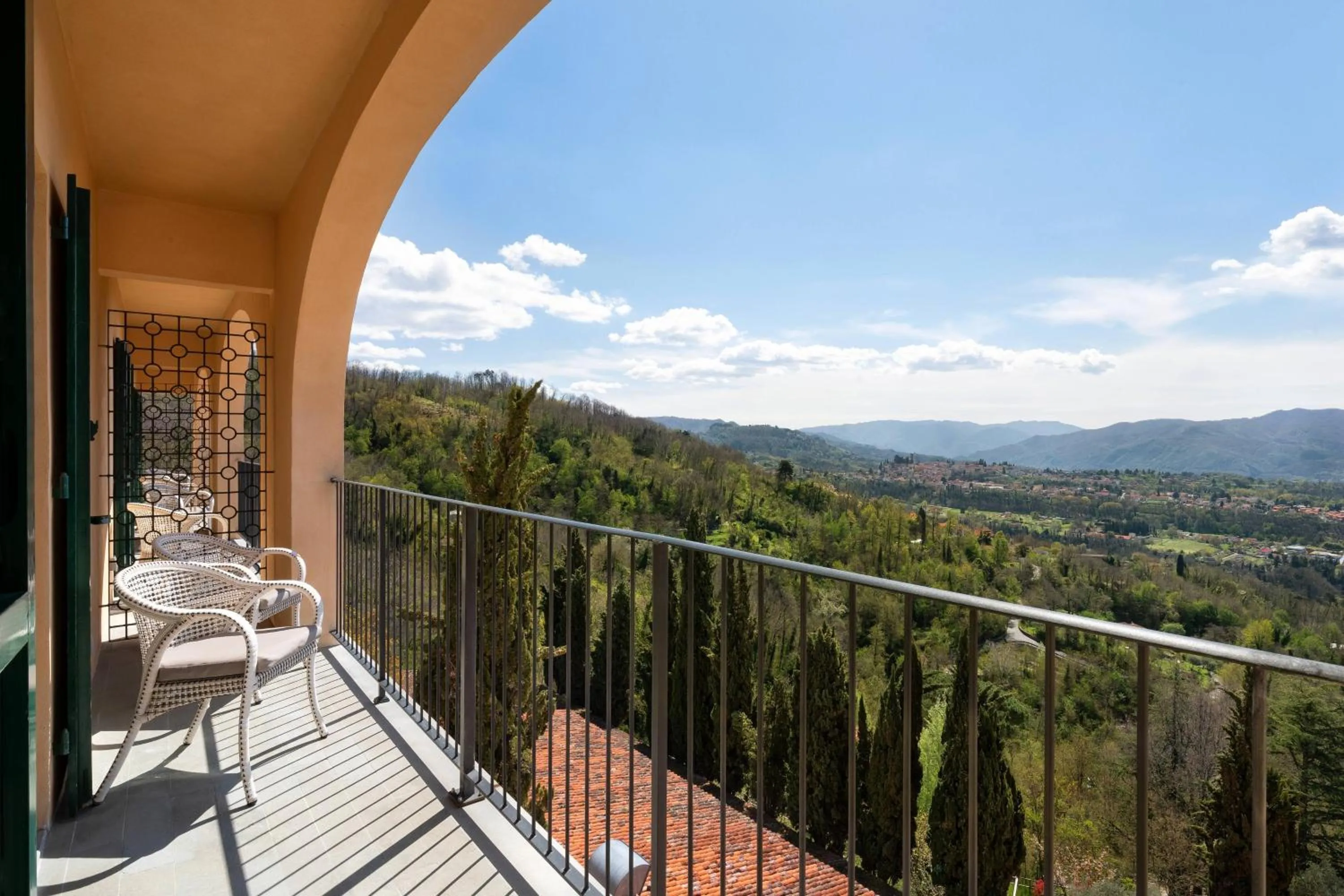 Photo of the whole room in Renaissance Tuscany Il Ciocco Resort & Spa