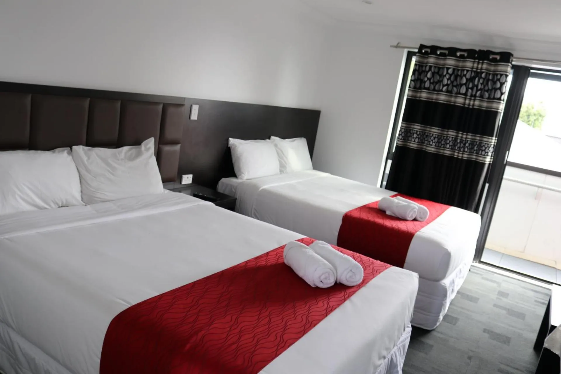 Bed in Krishna Motel - Newly Built in Papakura