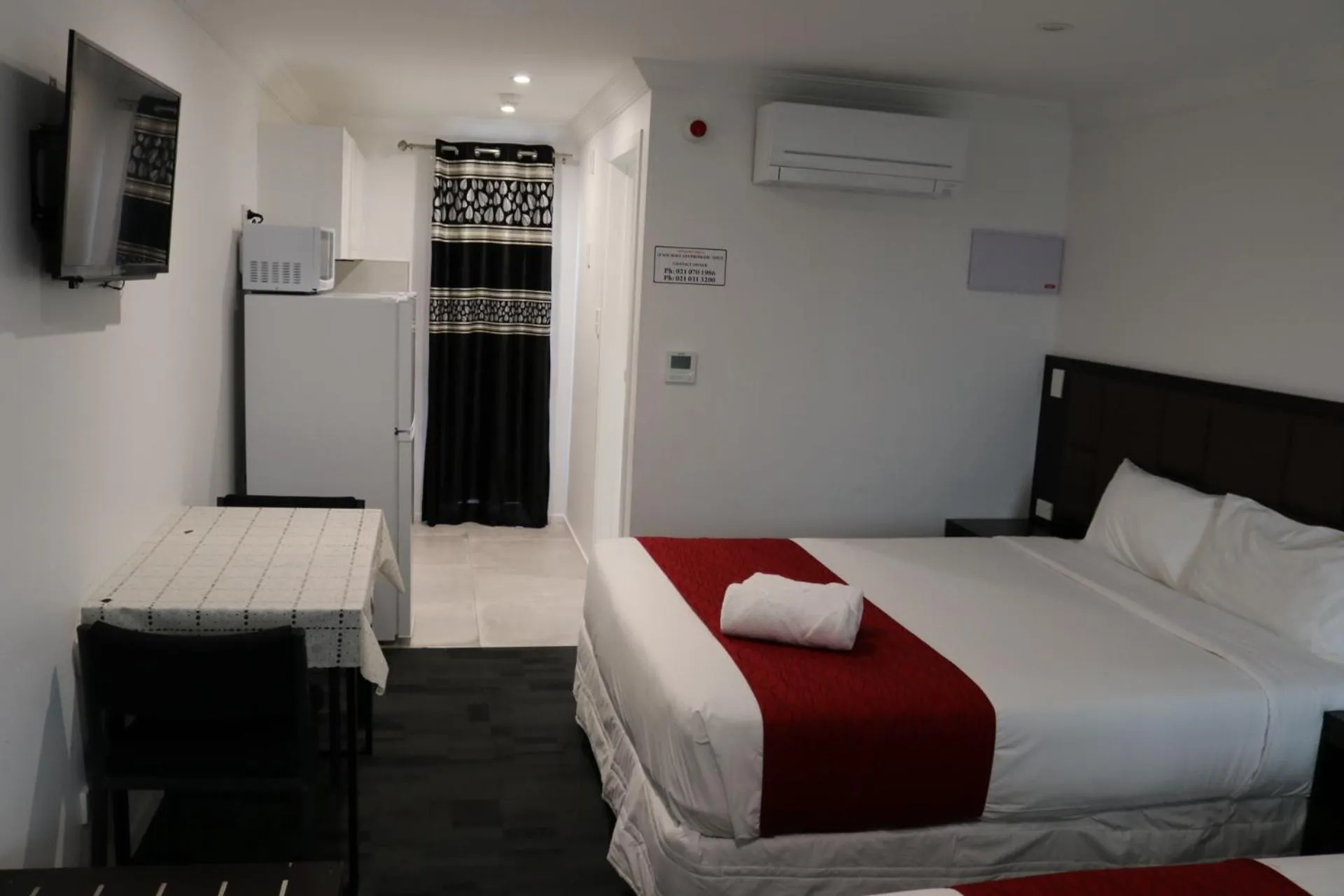 Bed in Krishna Motel - Newly Built in Papakura