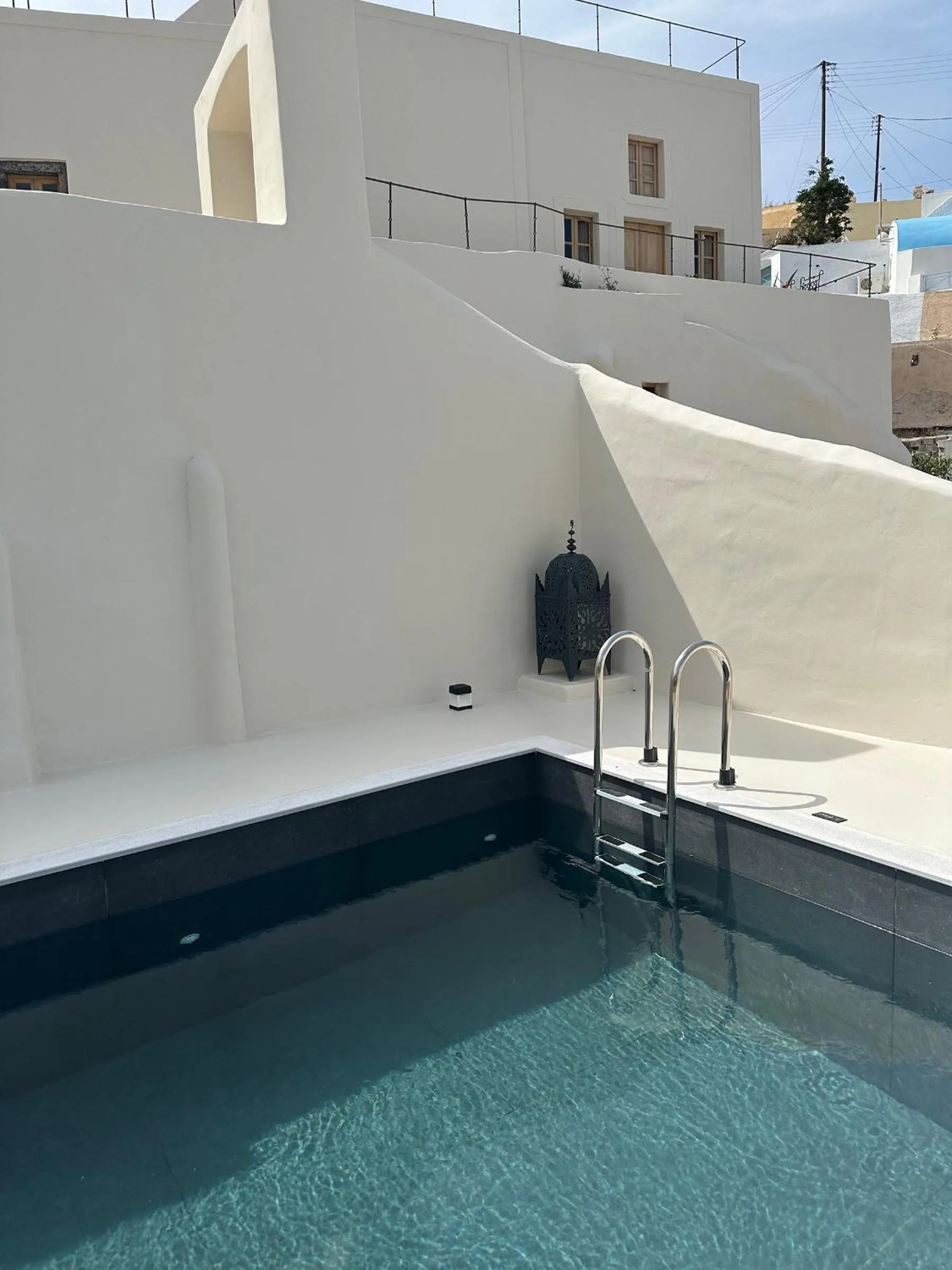 Swimming pool in Maison Dalidaz