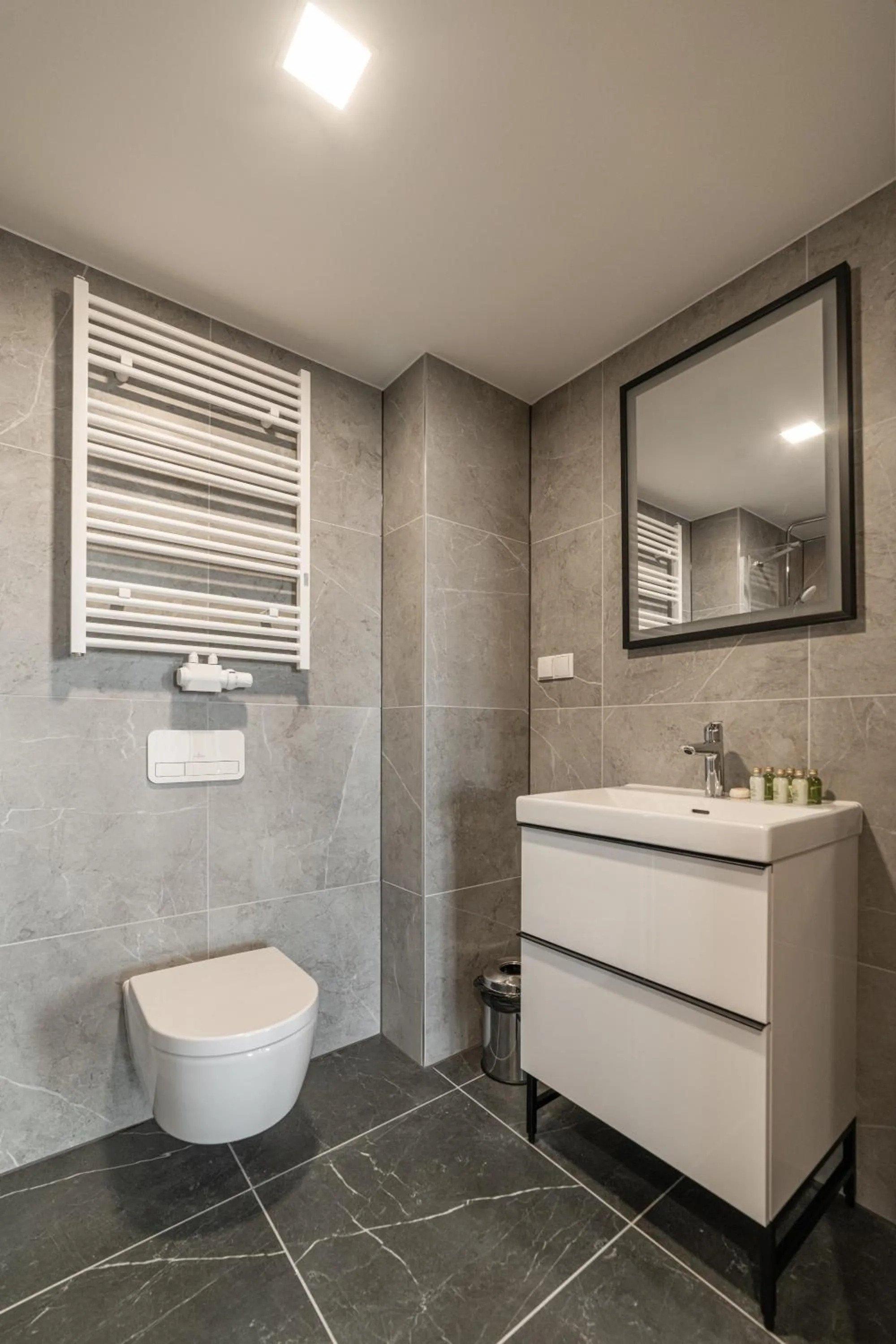 Toilet in Kazalnica Family&Conference Resort