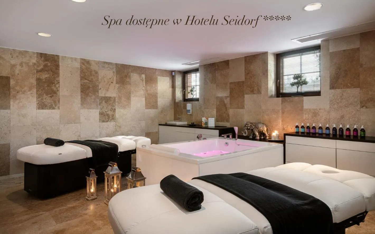 Spa and wellness centre/facilities, Bed in Kazalnica Family&Conference Resort