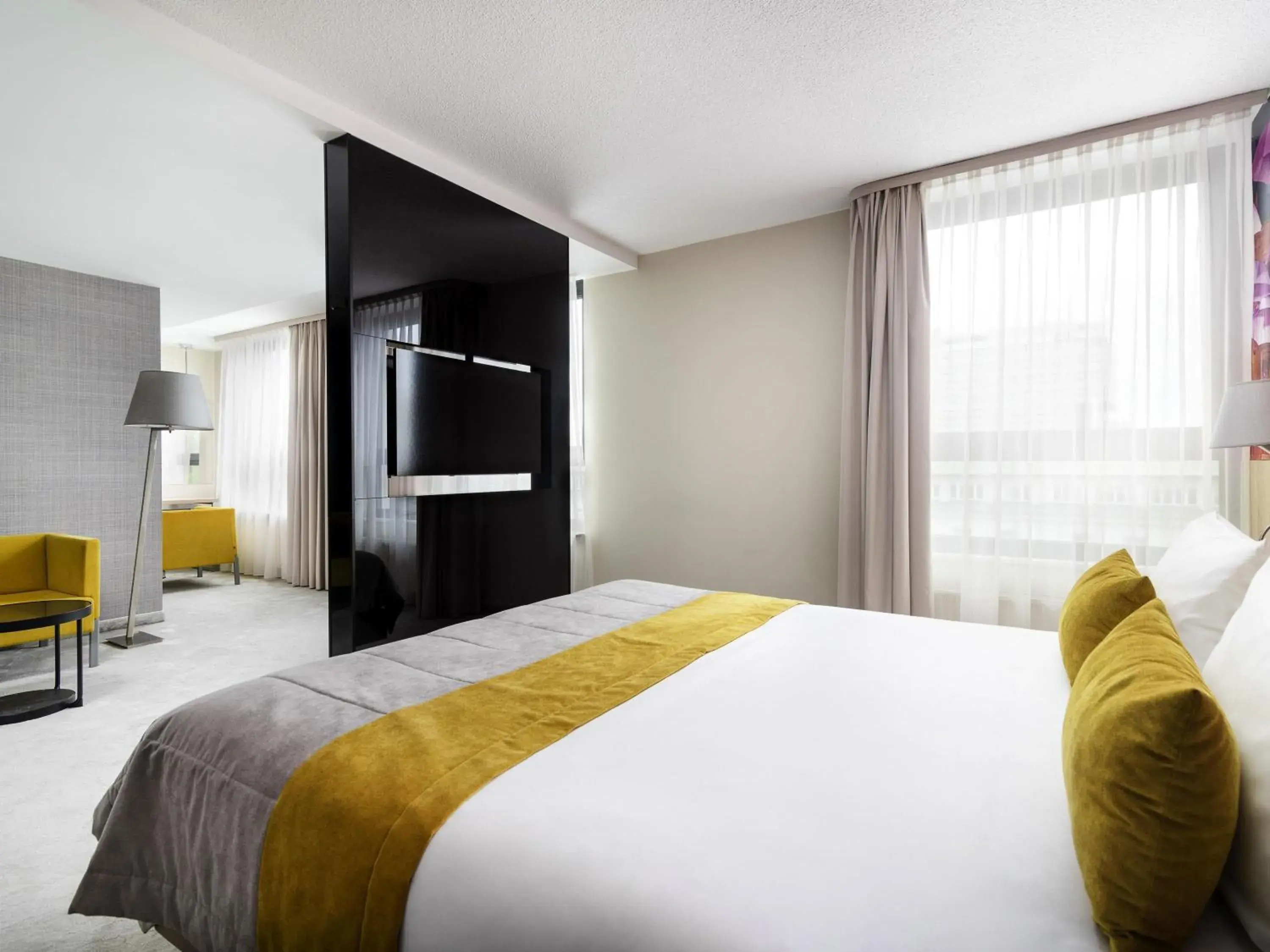 Bedroom, Bed in Mercure Lublin Centrum Bedroom, Bed in Mercure Lublin Centrum