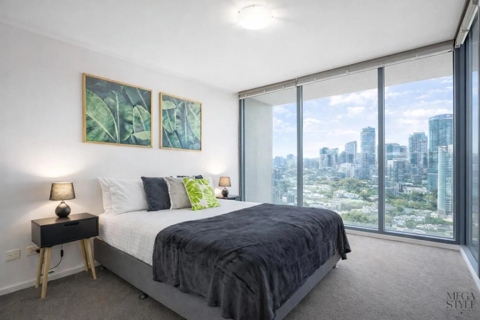 Bed in Mega Style Apartments Mainpoint