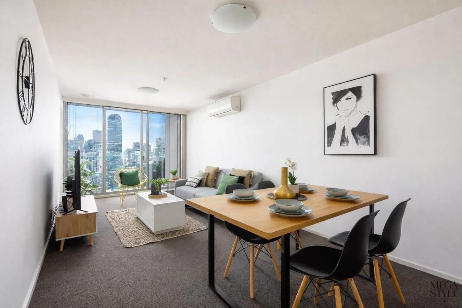 Living room in Mega Style Apartments Mainpoint