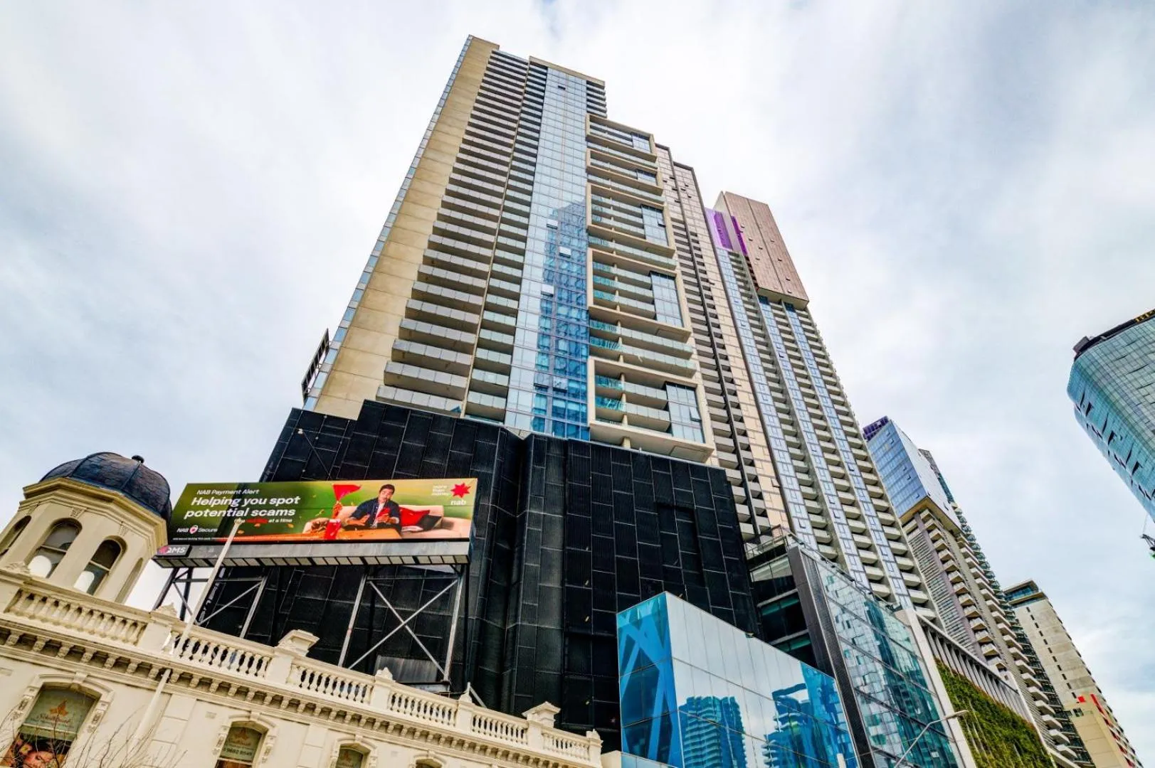 Property building in Mega Style Apartments Mainpoint