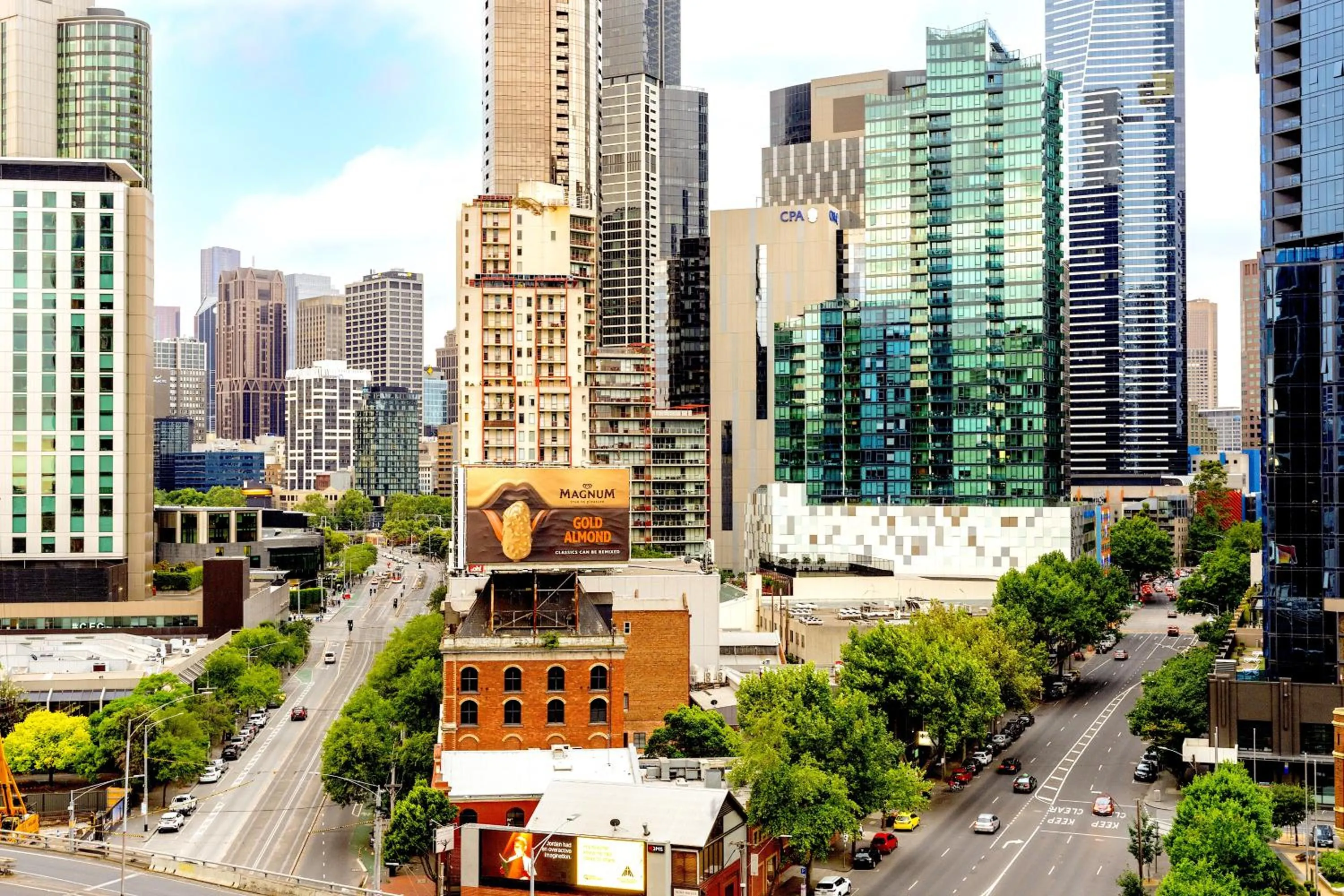 City view in Mega Style Apartments Mainpoint