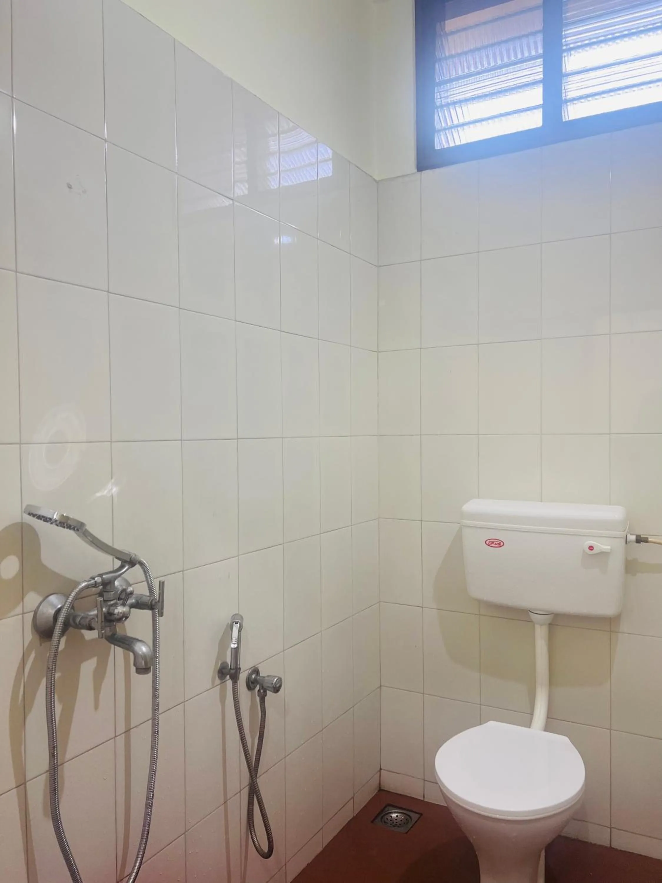 Shower in Hotel Sunday - Townhouse Club Airport Trivandrum