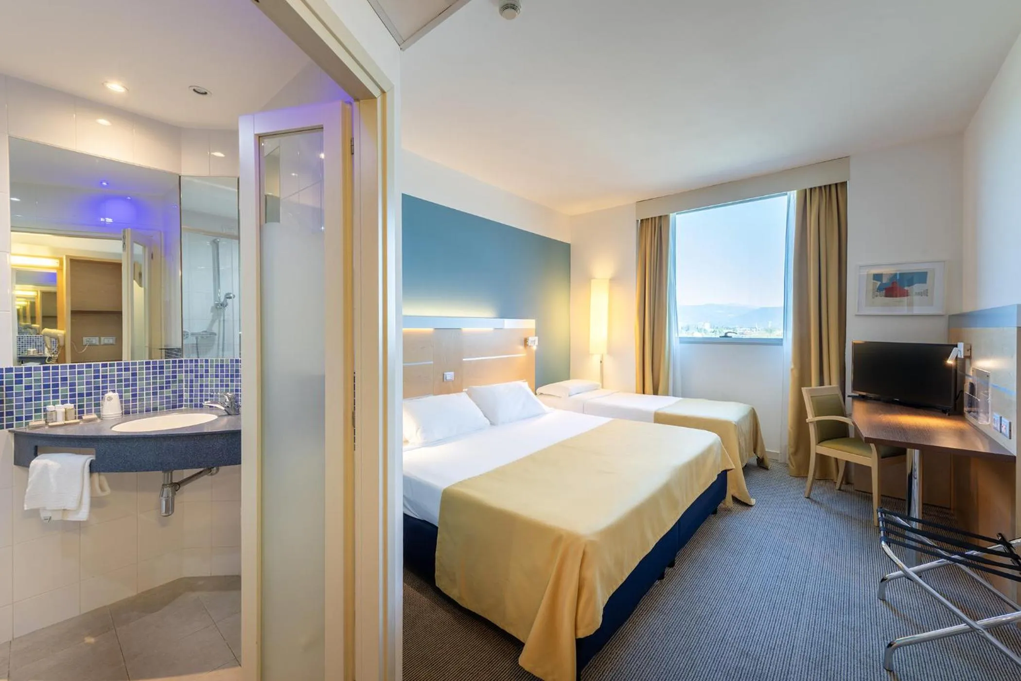 Photo of the whole room, Bed in Meditur Hotel Udine Nord